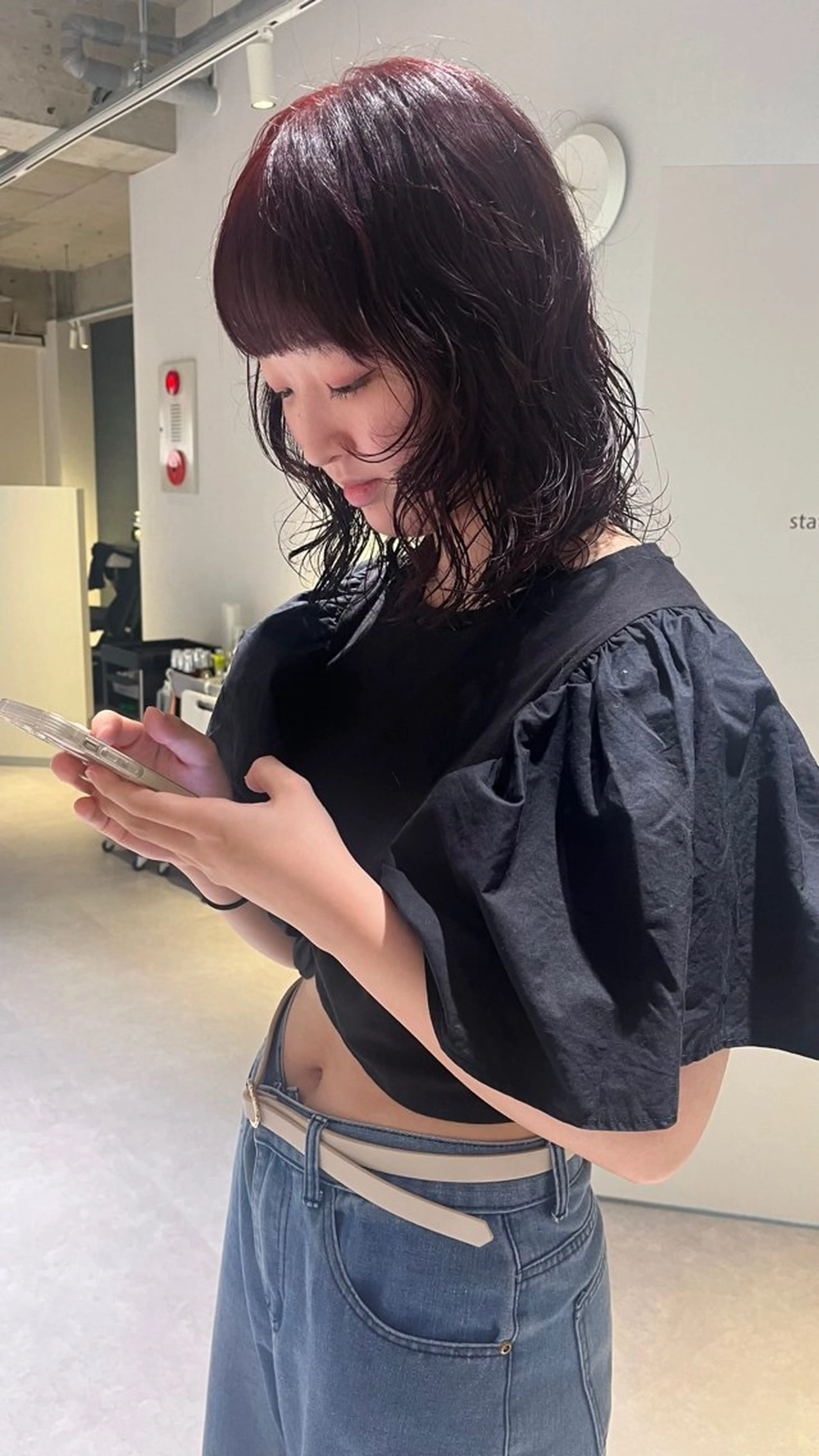 ミディアム ミディアムパーマ 長沼ゆうか /レイヤーカットのヘアスタイル