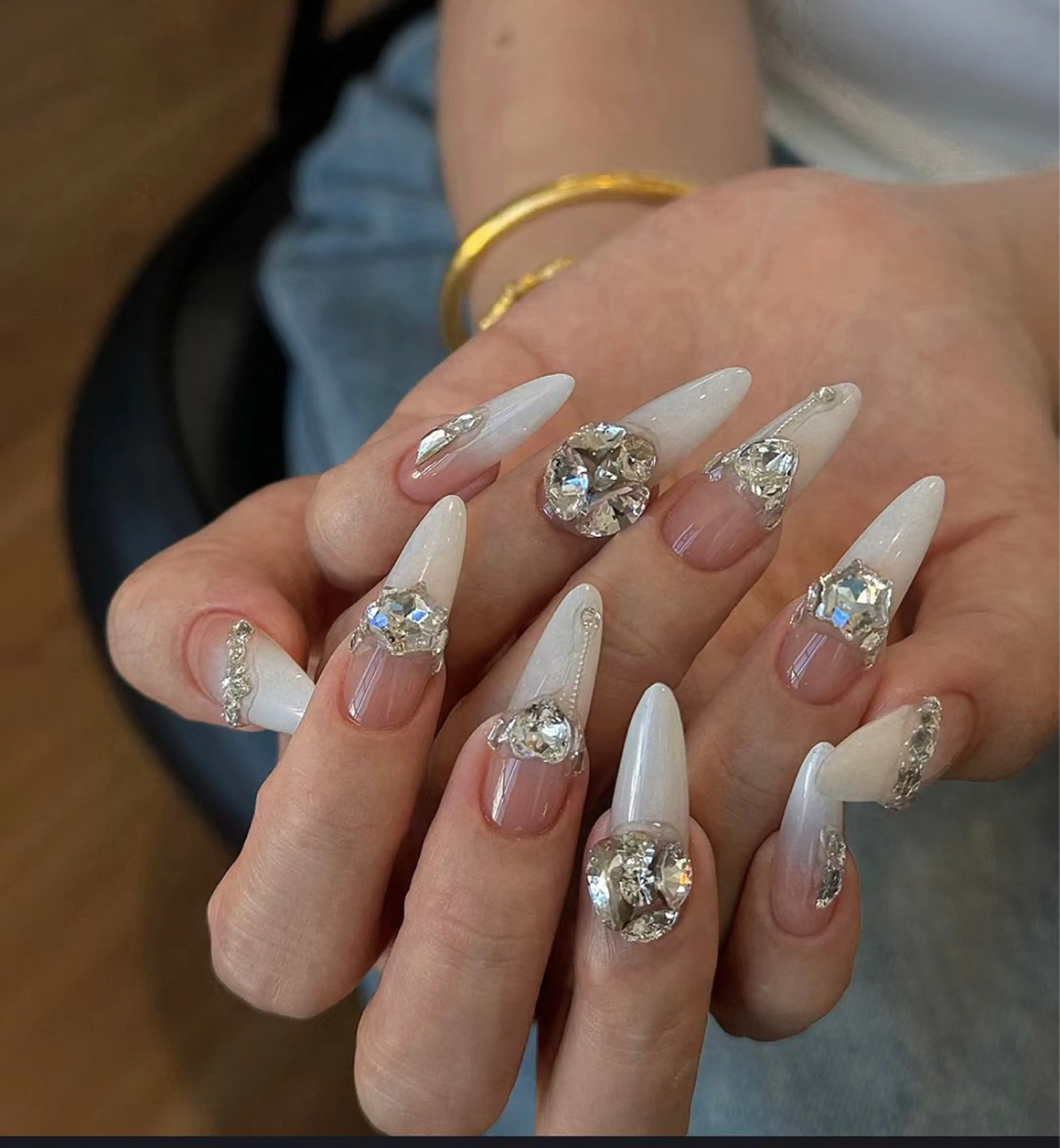ネイル ハンドネイル 🍑 momo_nailのネイルデザイン