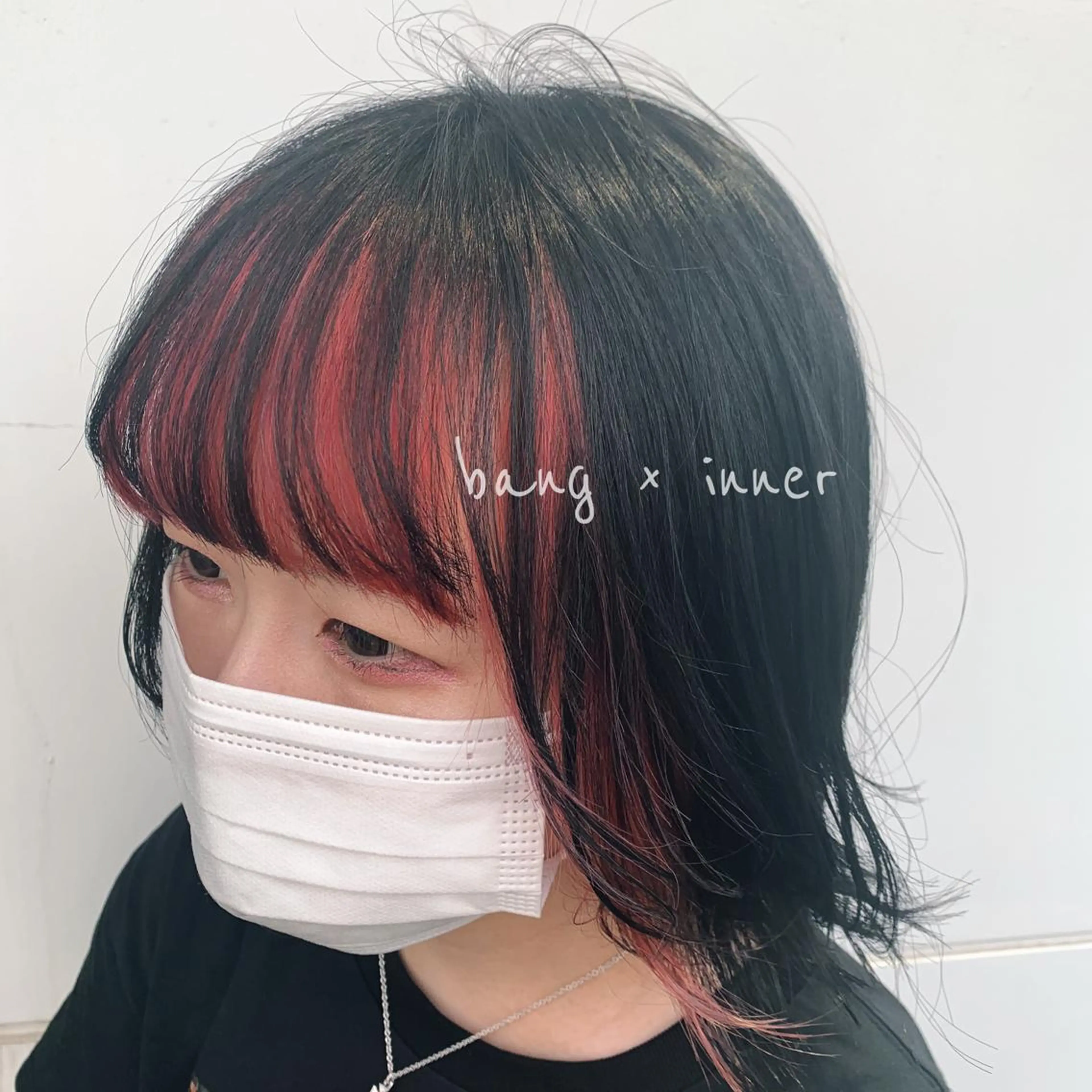 ミディアム カラー RINA🧤 デザインとボブのヘアスタイル