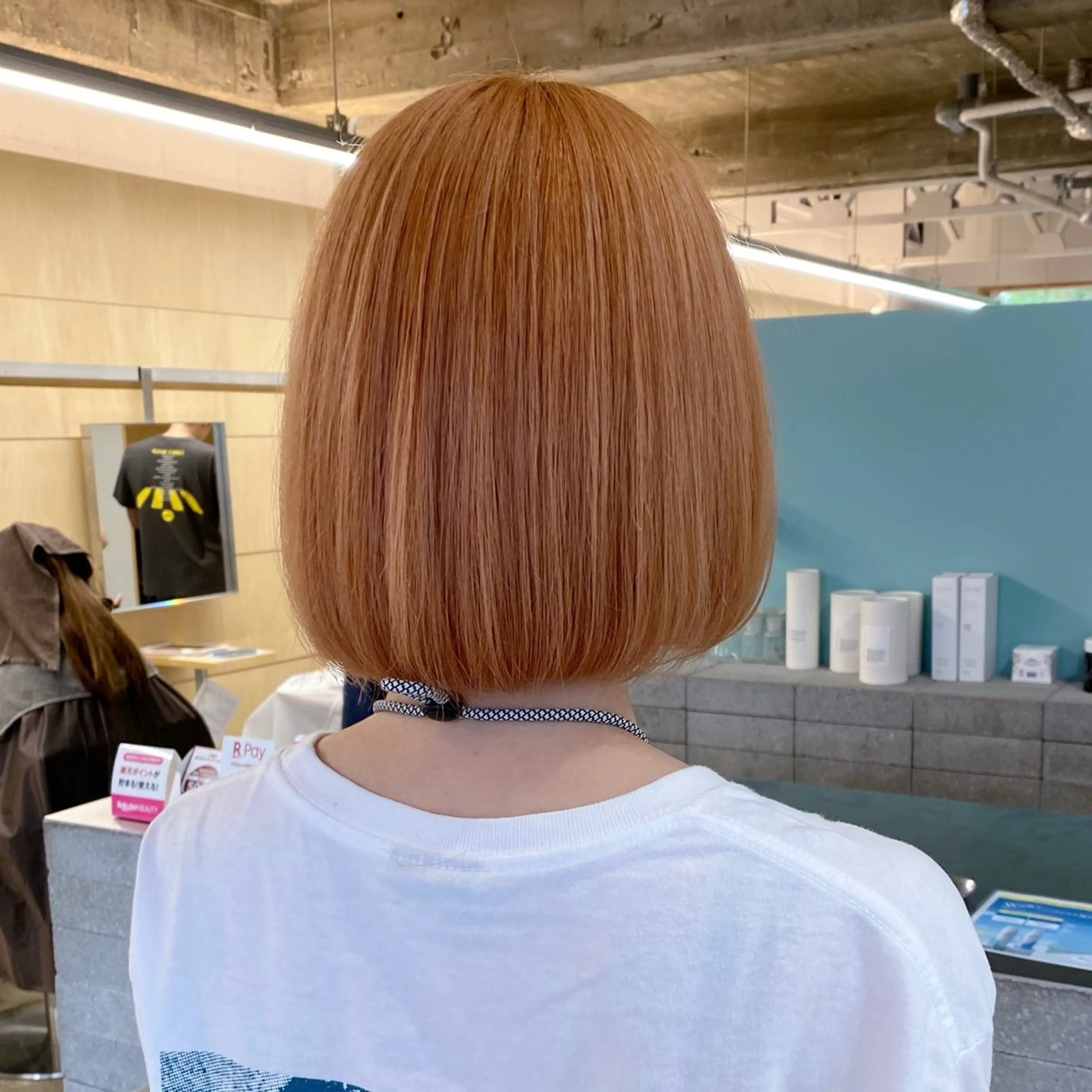 ショート カラー ダブルカラー オレンジ カット ヘアカラー トリートメント cipre シンモン チナリのヘアスタイル