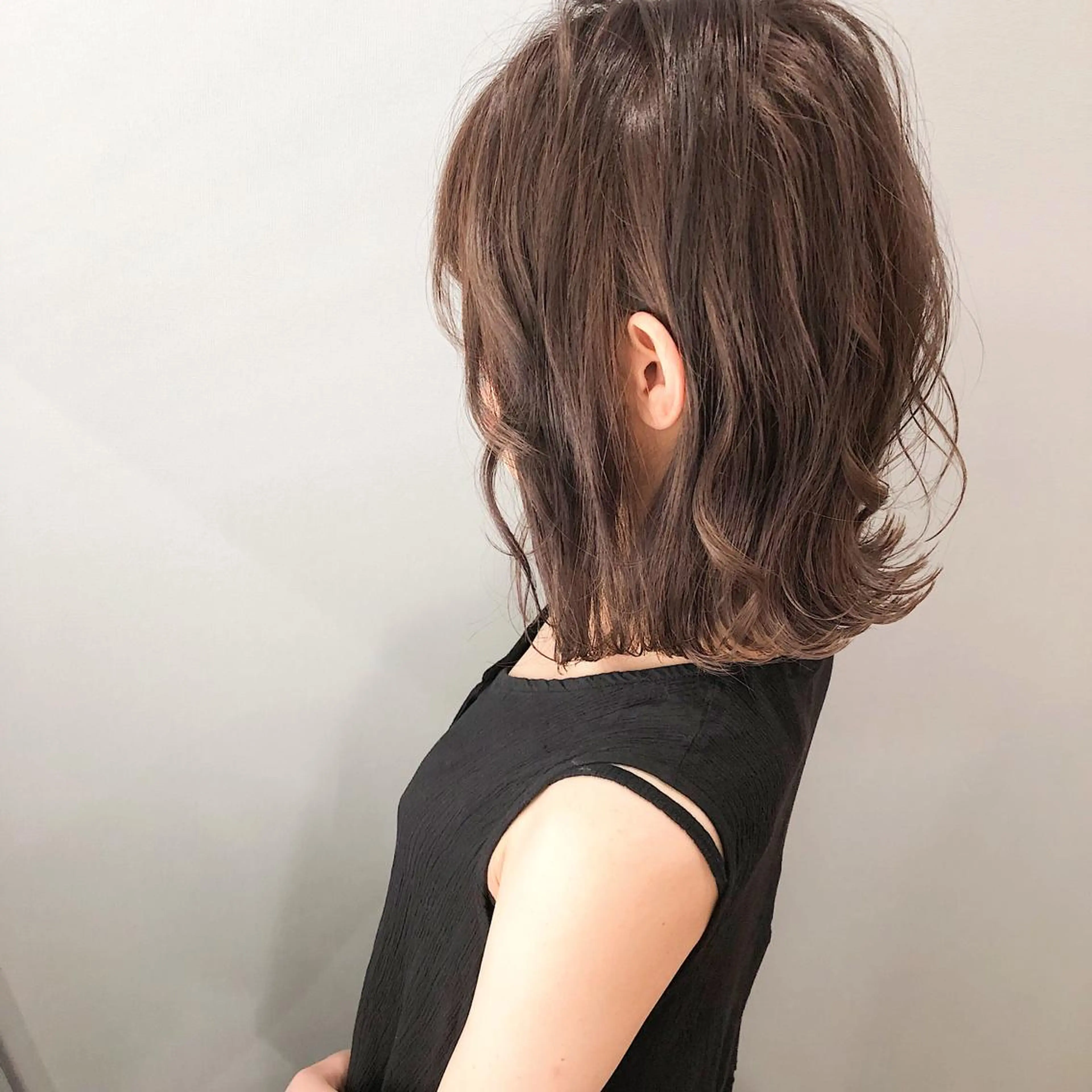 ショート カラー グレージュ ラベンダーカラー ラベンダーグレージュ ラベンダーグレー 美髪専門サロン kazuのヘアスタイル