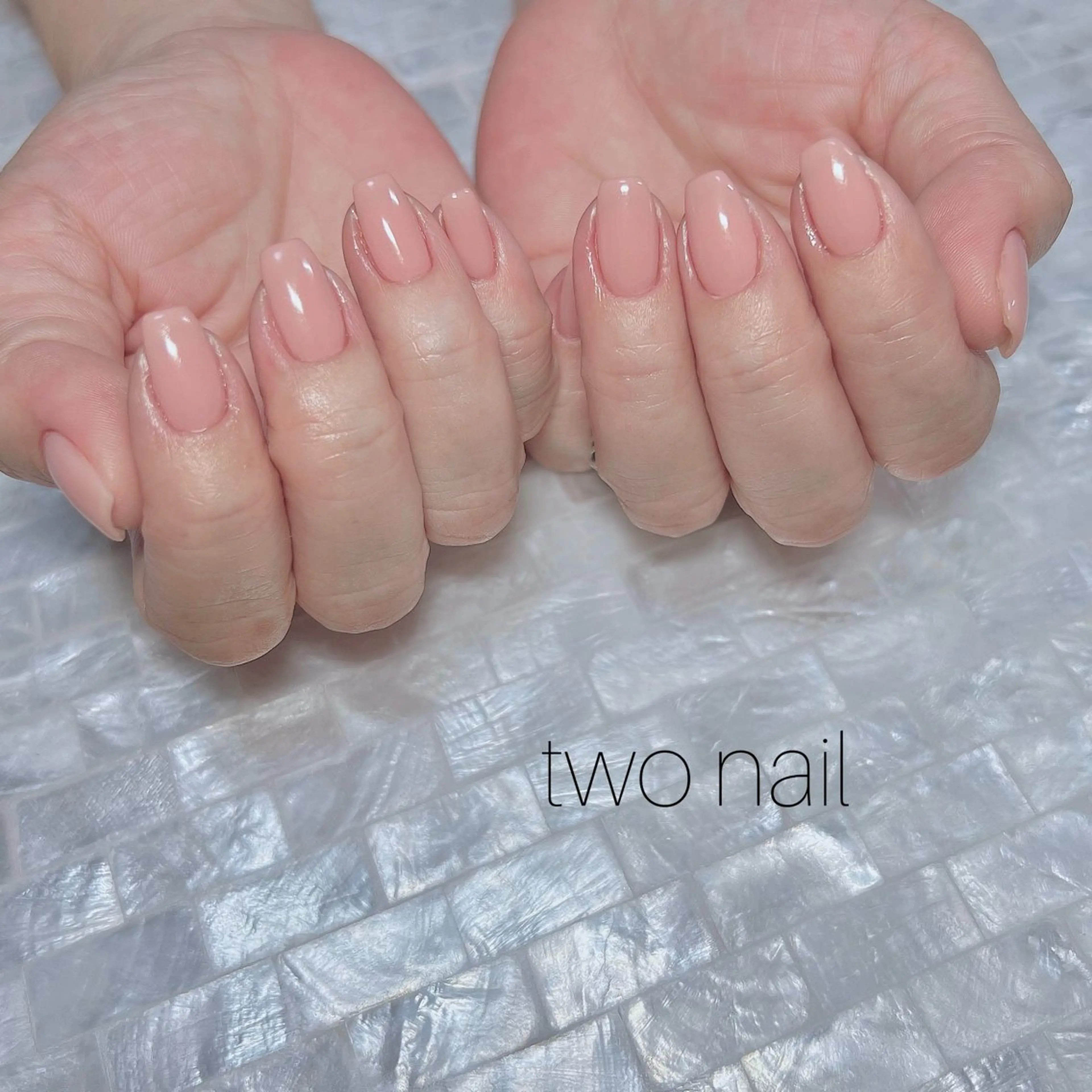 ネイル ネイルチップ ホワイト ハンドネイル two nailのネイルデザイン