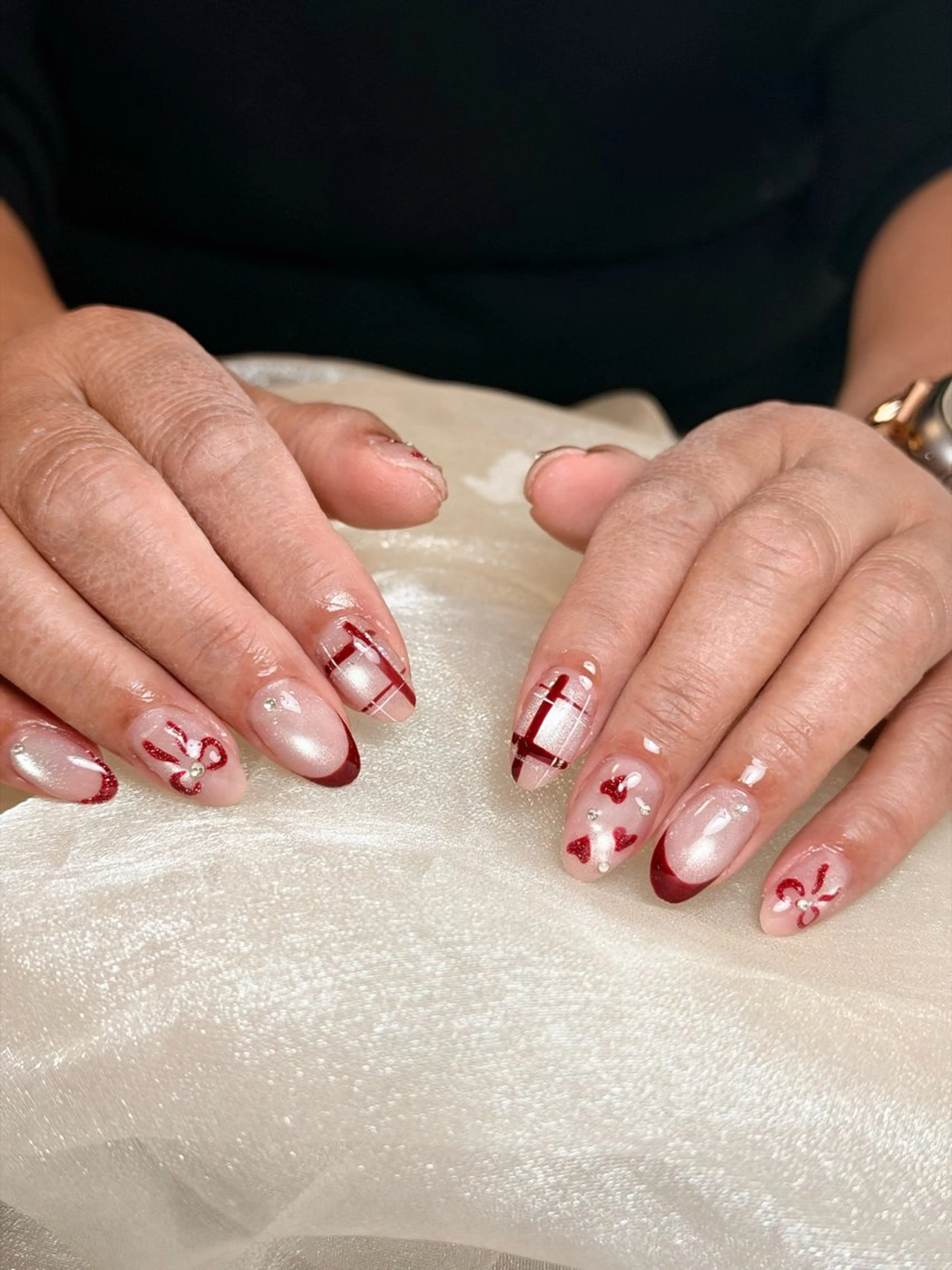 ネイル ハンドネイル ハンドケア Ann- NailQueensのネイルデザイン