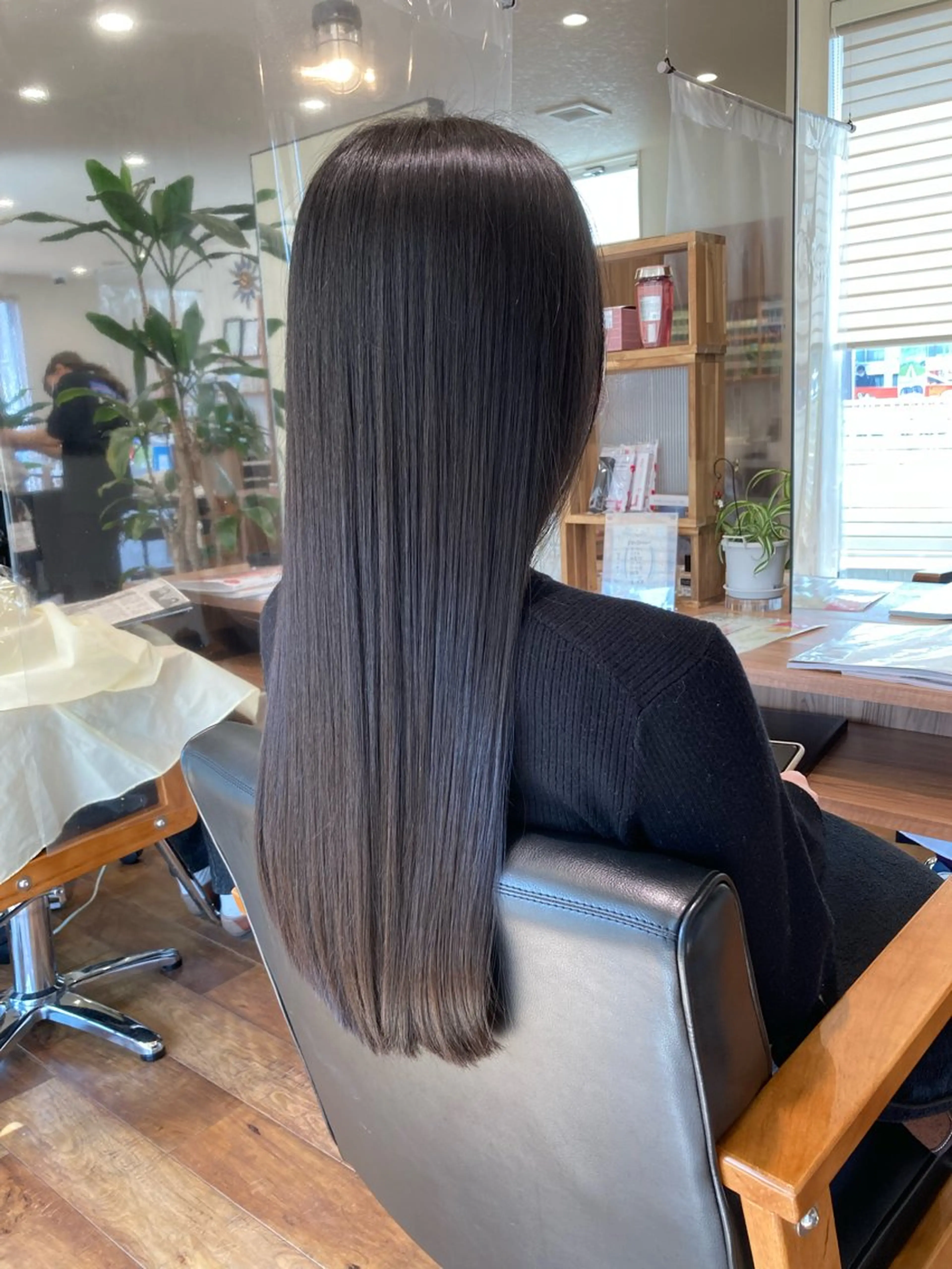 ロング 工藤 芳子のヘアスタイル