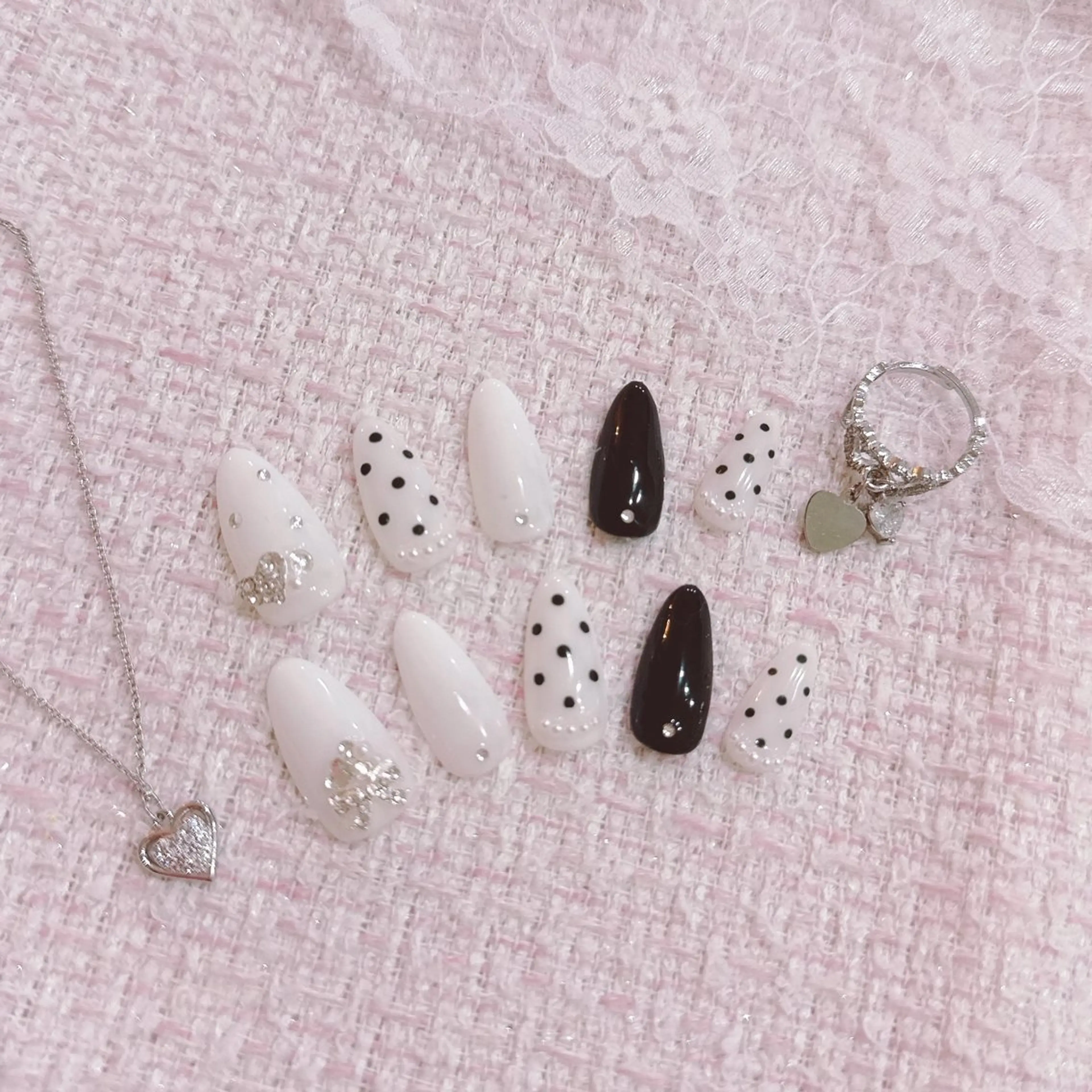 ネイル ハンドネイル 𝑚𝑖𝑦🎀 パラジェル認定サロンのネイルデザイン