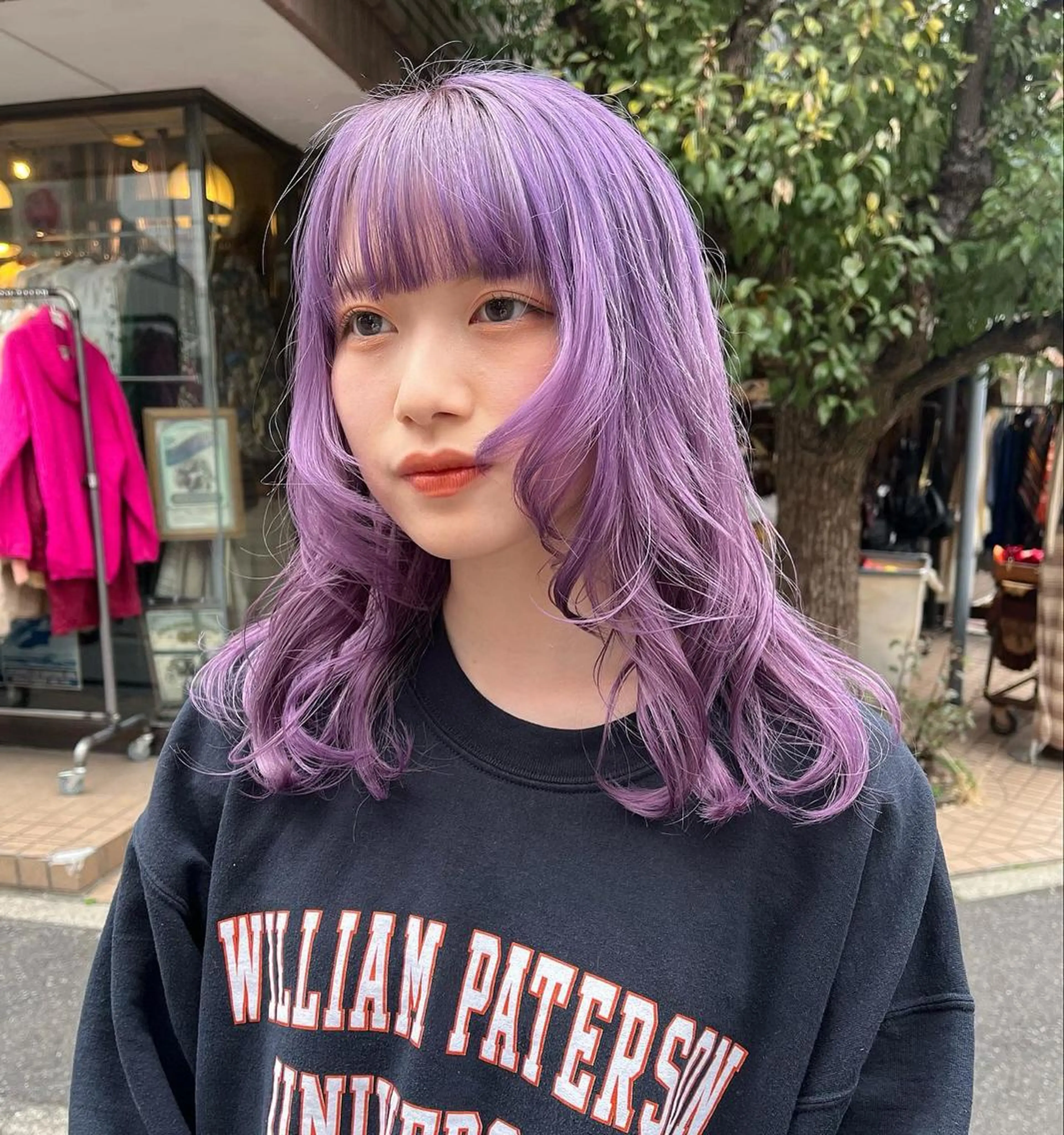セミロング カラー ヘアアレンジ パープルカラー ボブハイトーン🦖 デザインMAMIのヘアスタイル