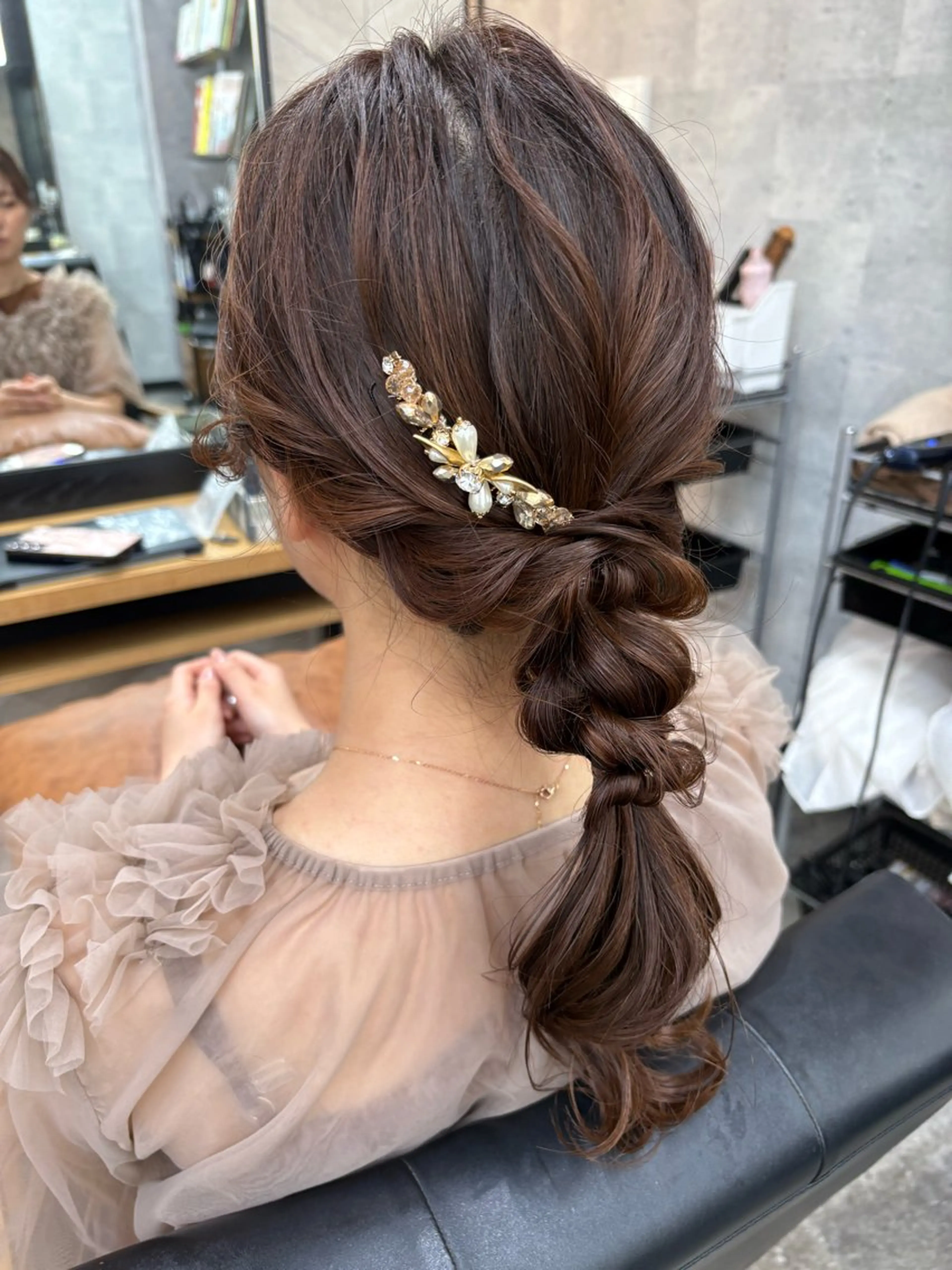 セミロング ヘアアレンジ SHANTi 飯塚 ヘアセット/髪質改善のヘアスタイル