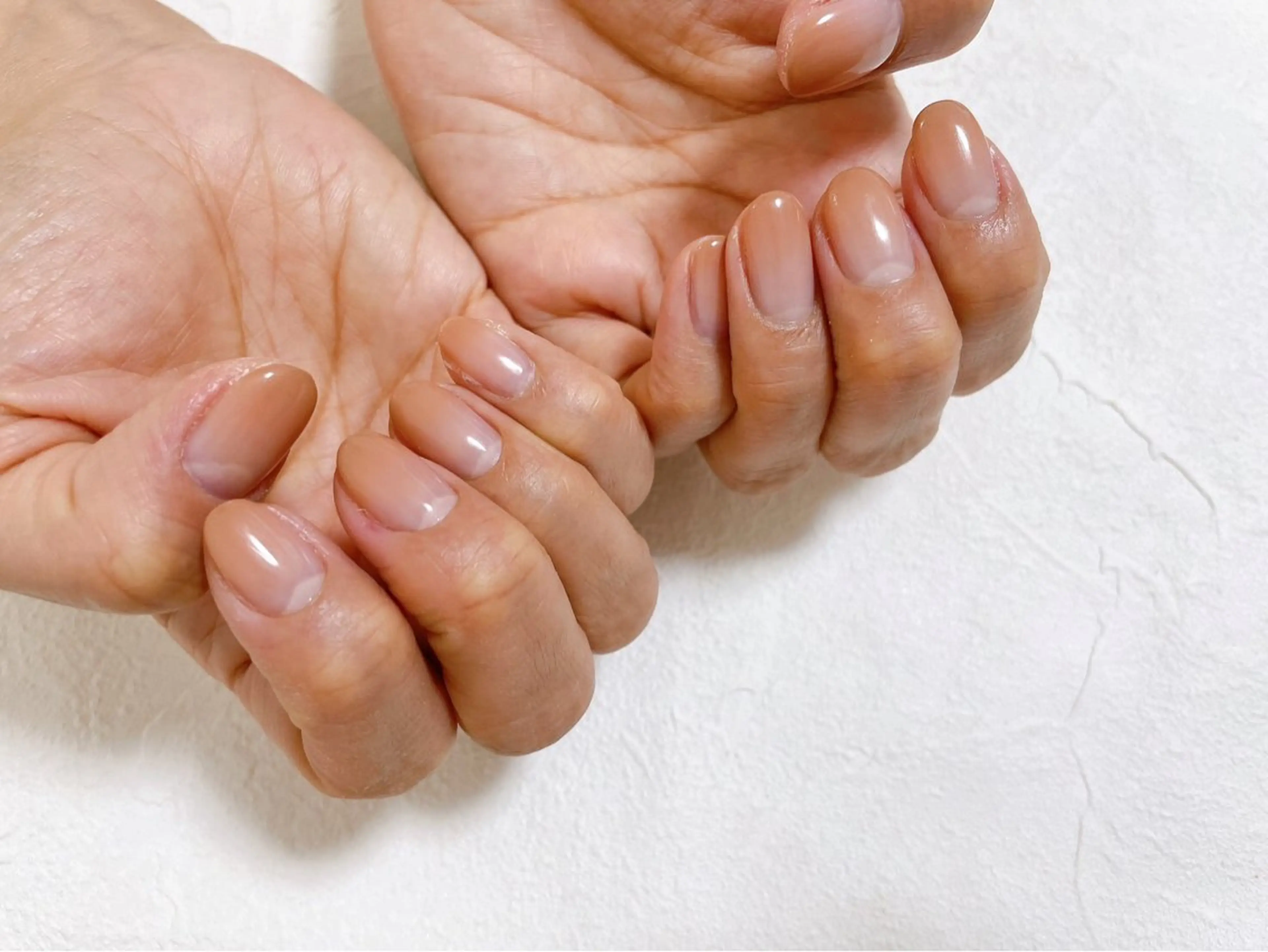 ネイル オーロラネイル フットネイル フレンチネイル ジェルネイル グラデーション mogunail &blowのネイルデザイン