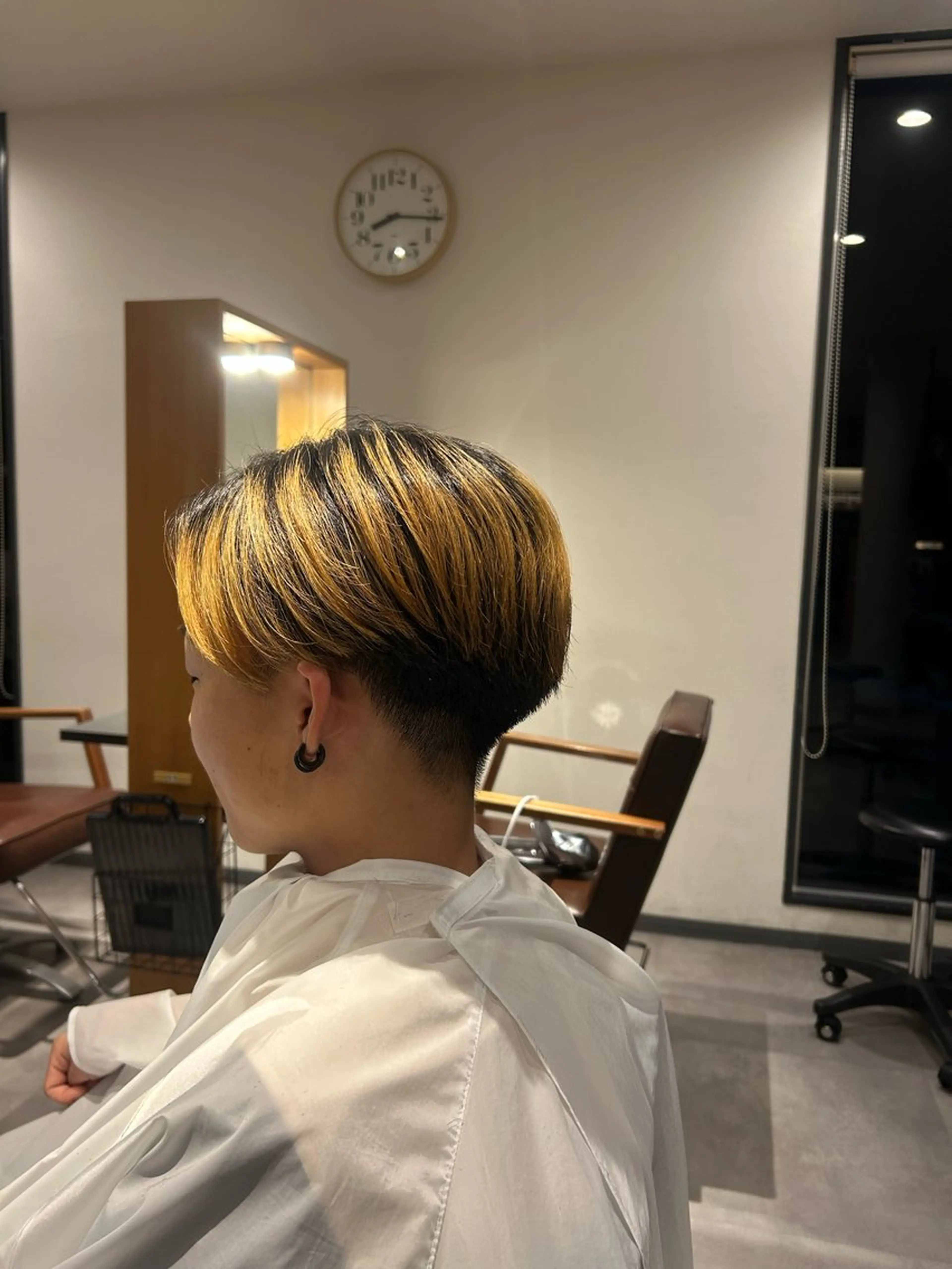メンズ センターパート マッシュ 山地 咲那のヘアスタイル
