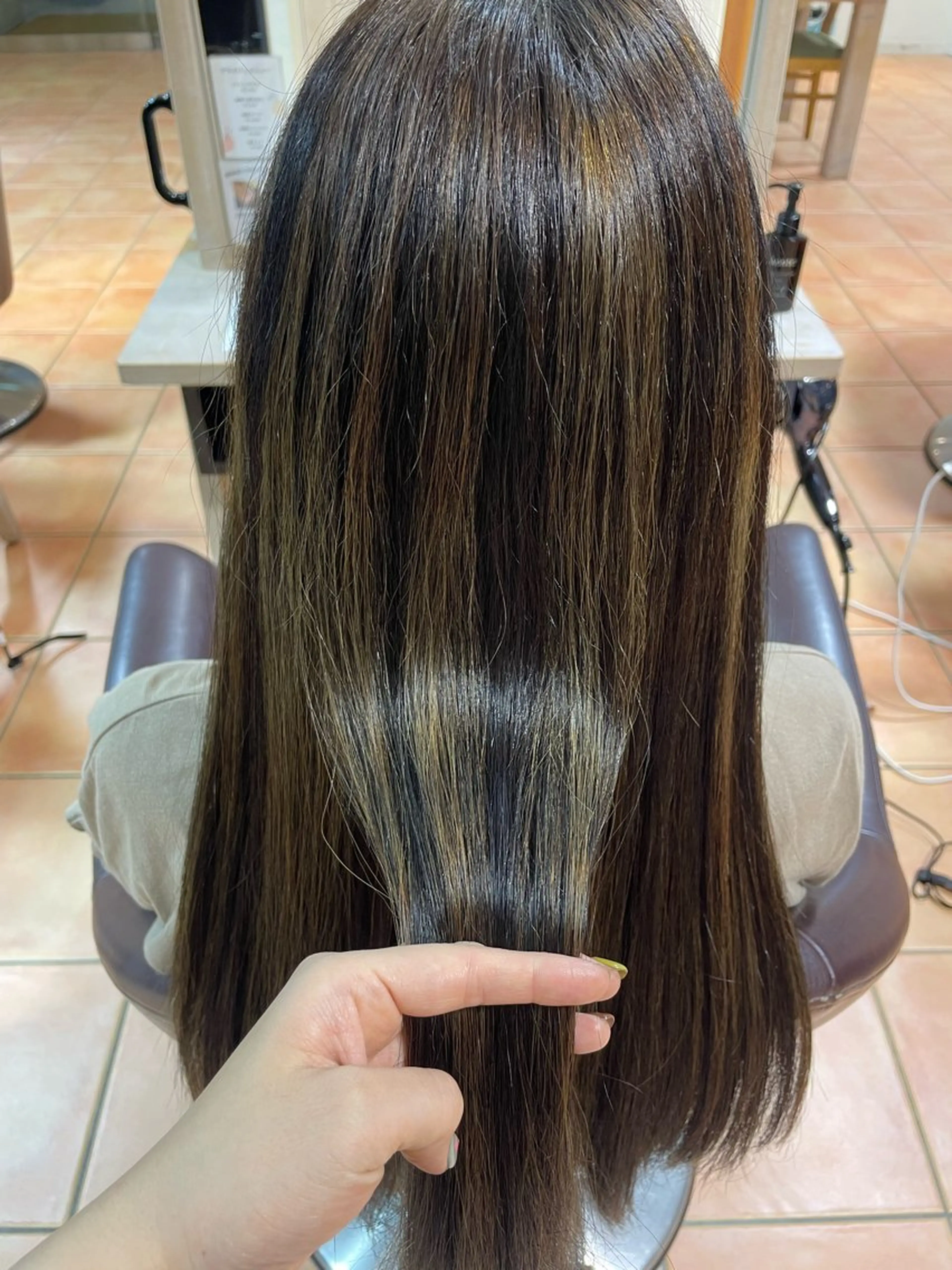 ロング 新宿 /透明感カラー レイヤー/NANAのヘアスタイル