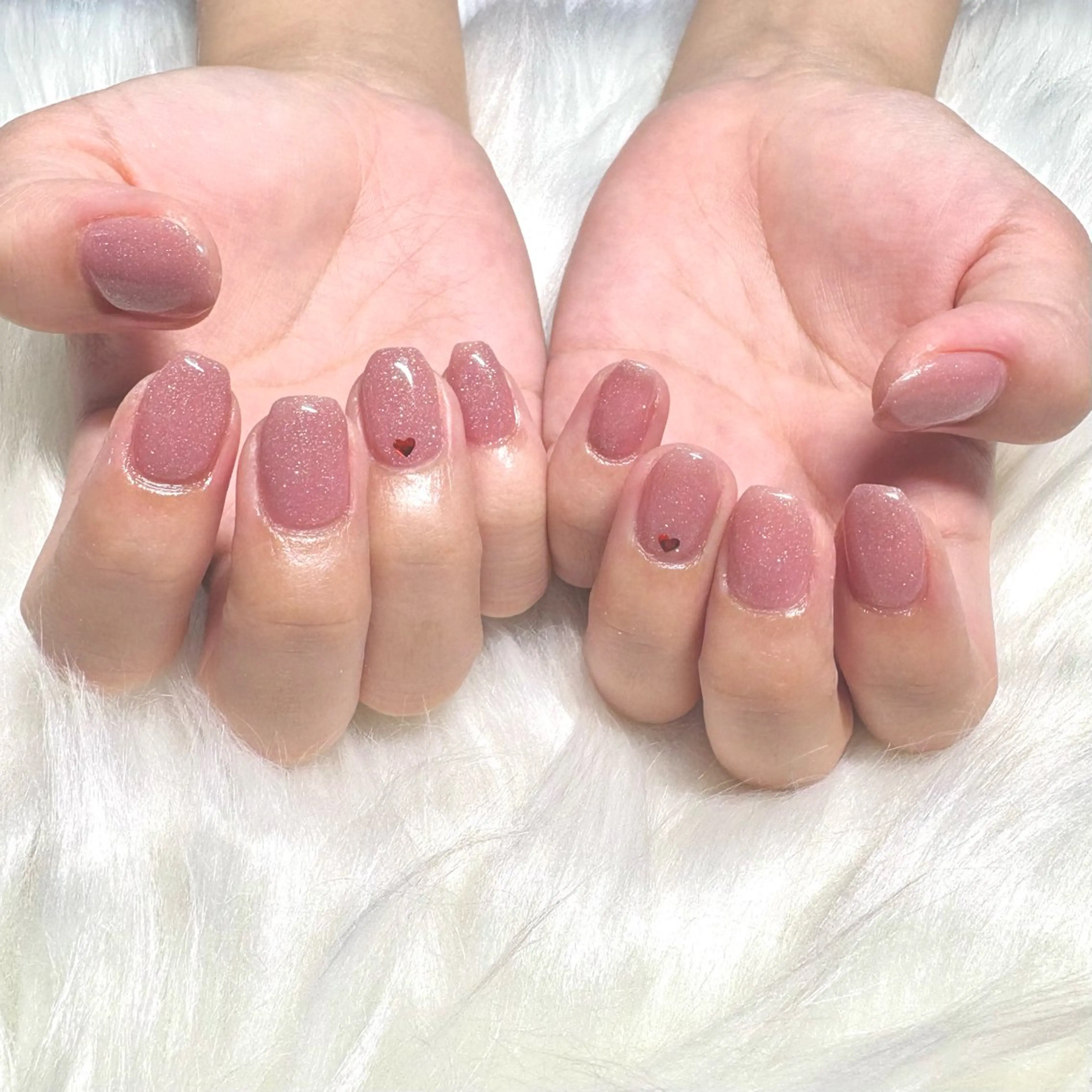 ネイル ラメ(グリッター) ワンカラーネイル シンプルネイル ハンドネイル cerisier 坂本のネイルデザイン