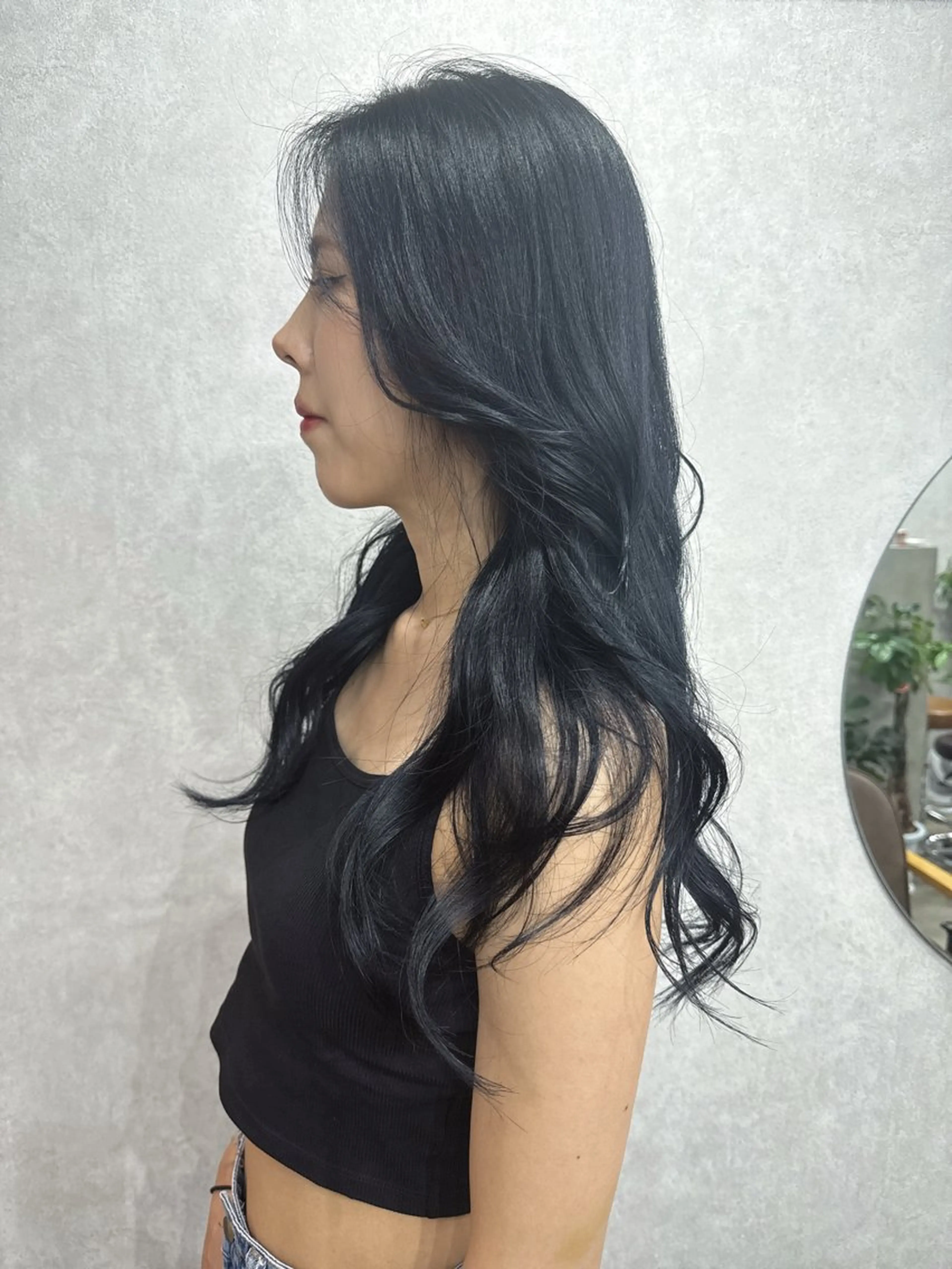 ロング カラー レイヤーカット AIRI layer cut hairのヘアスタイル