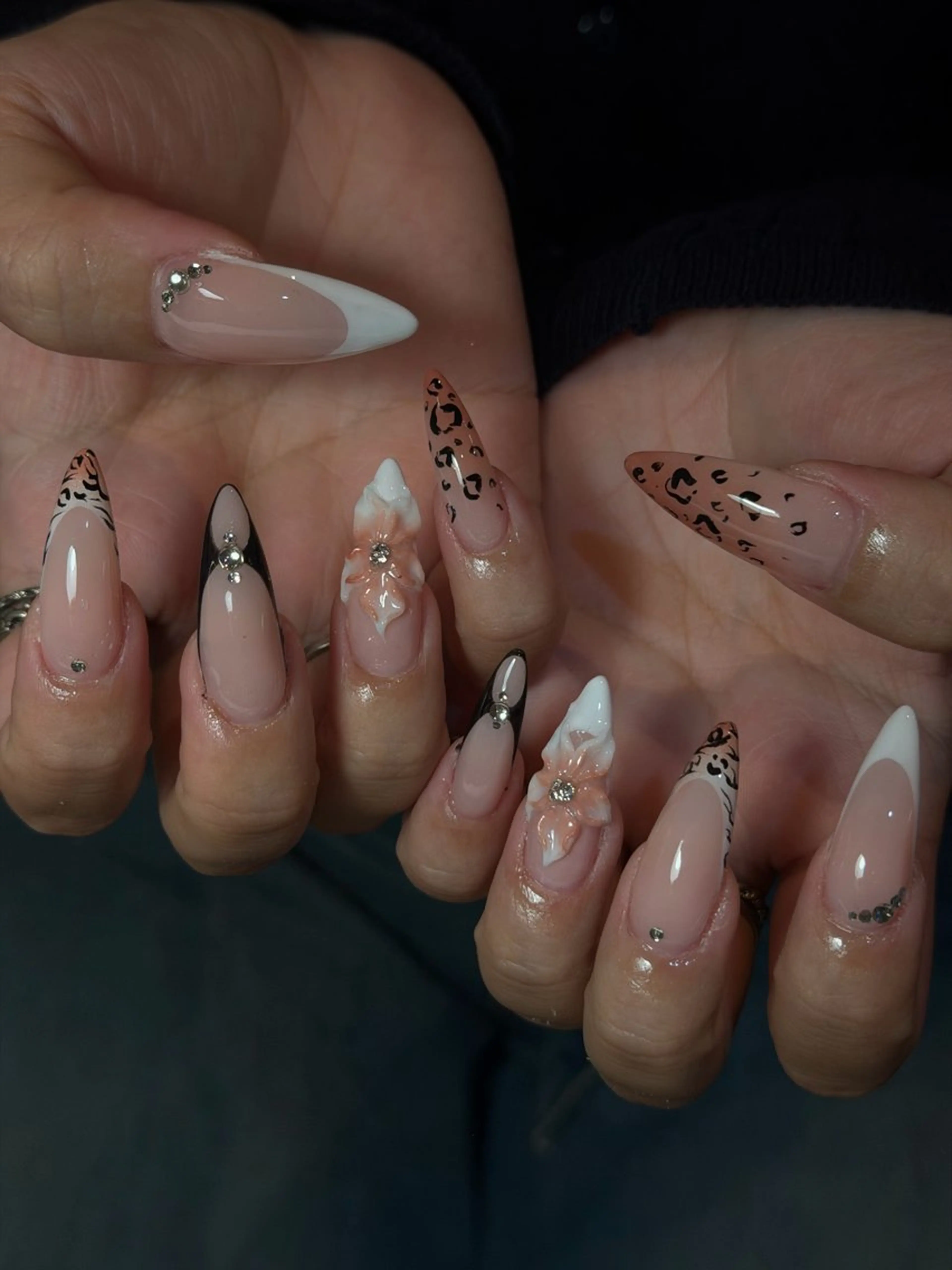 ネイル 韓国ネイル シンプルネイル ワンホンネイル ハンドネイル CoMo Nailのネイルデザイン