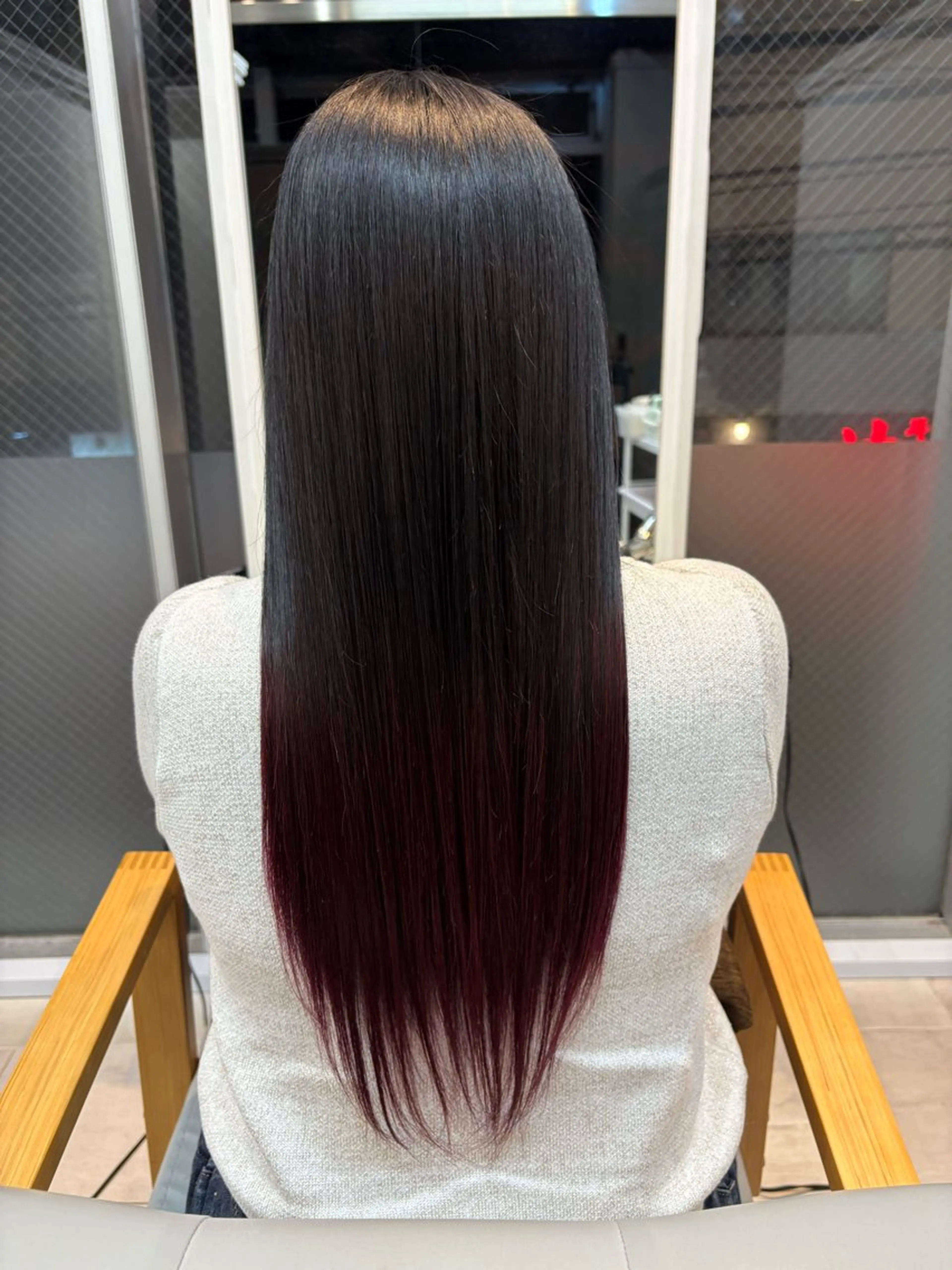 ロング カラー トリートメント アベ ミスズのヘアスタイル