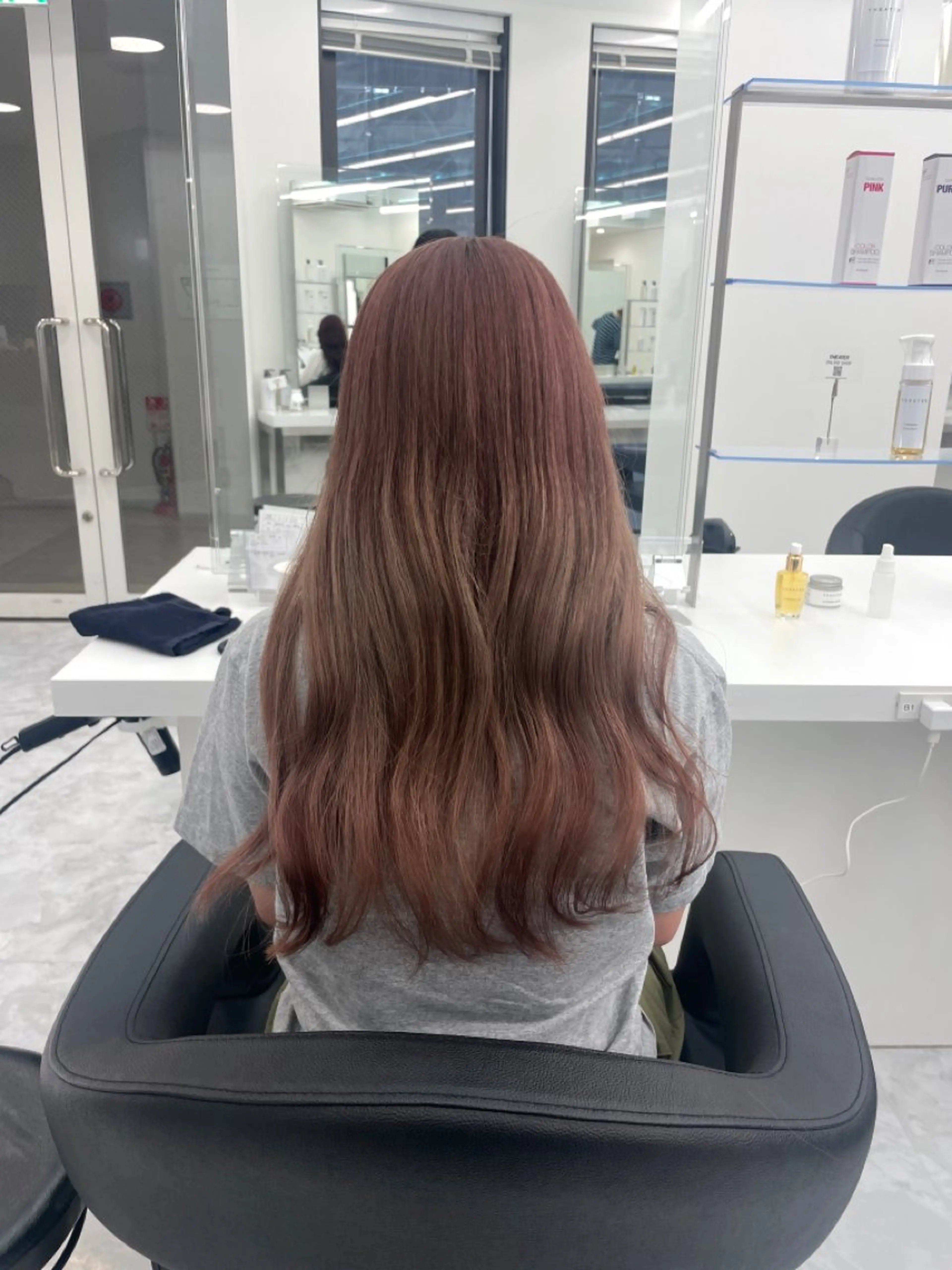 セミロング MOE 福岡韓国ヘア✧︎のヘアスタイル