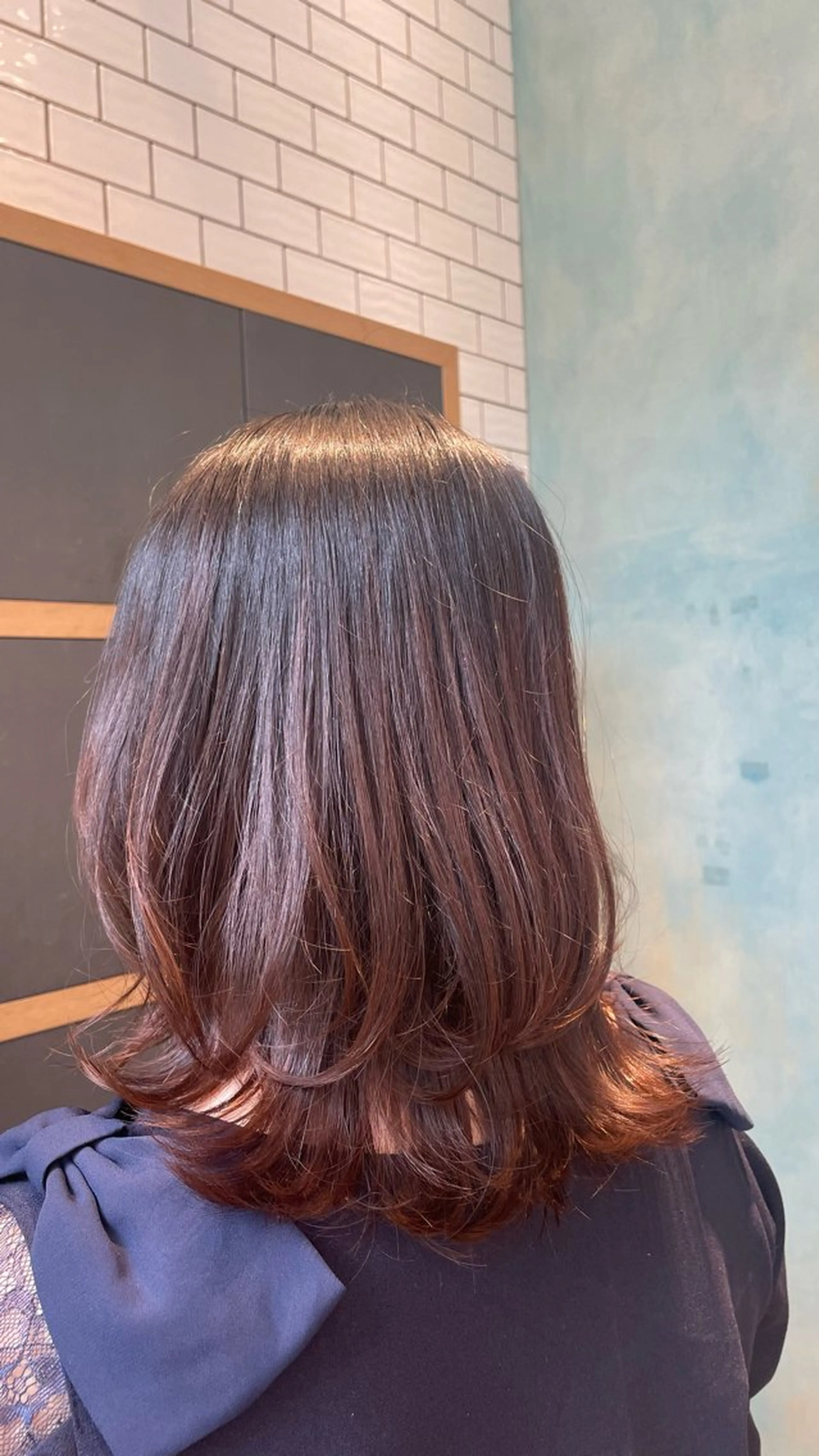 ミディアム Lolonois 森ノ宮/RINのヘアスタイル