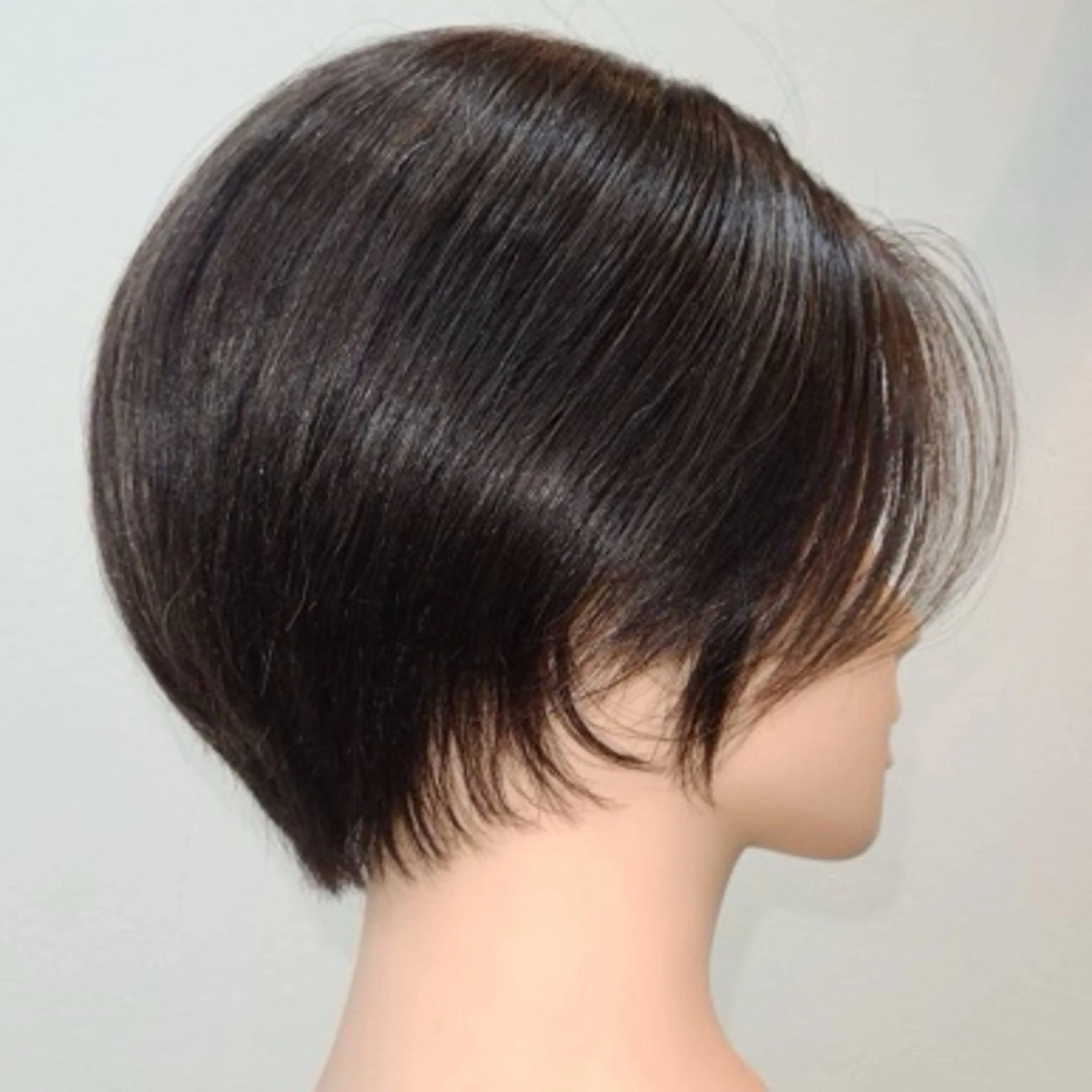 ショート シ マのヘアスタイル