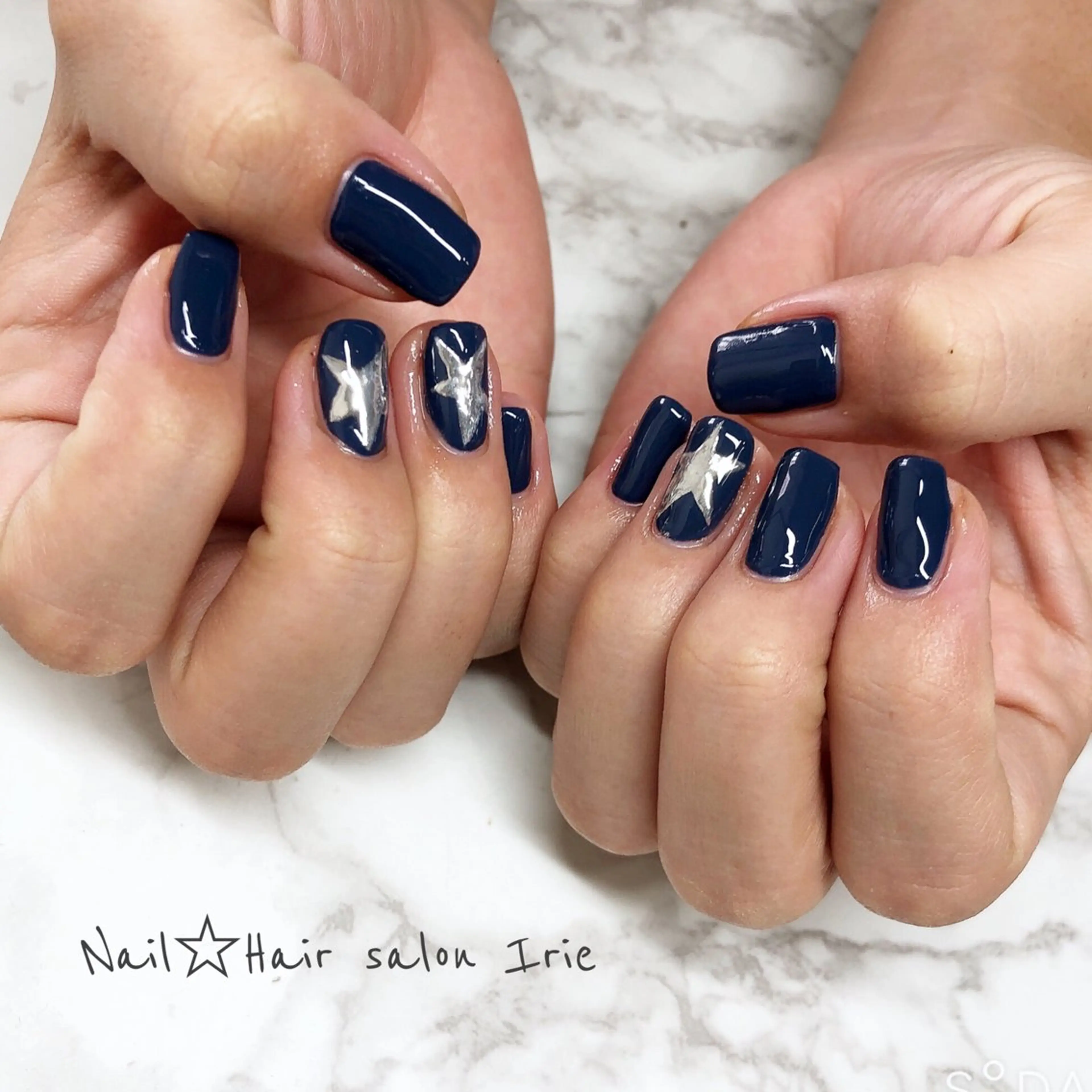 ネイル Hair salon Irie所属・與儀 知佳のネイルデザイン