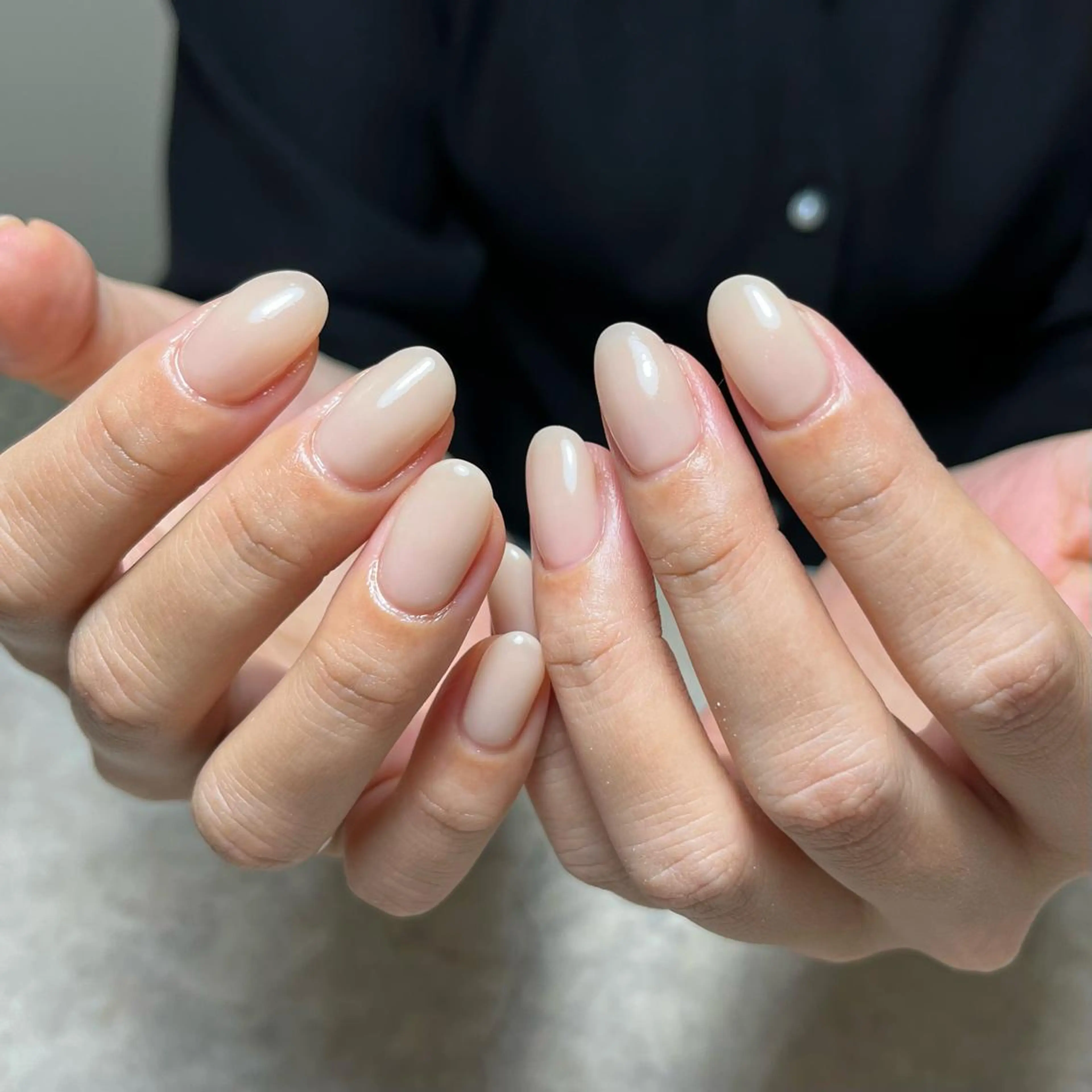 ネイル ホワイト ハンドネイル vegh.所属・vegh. nail／阿波座のネイルデザイン