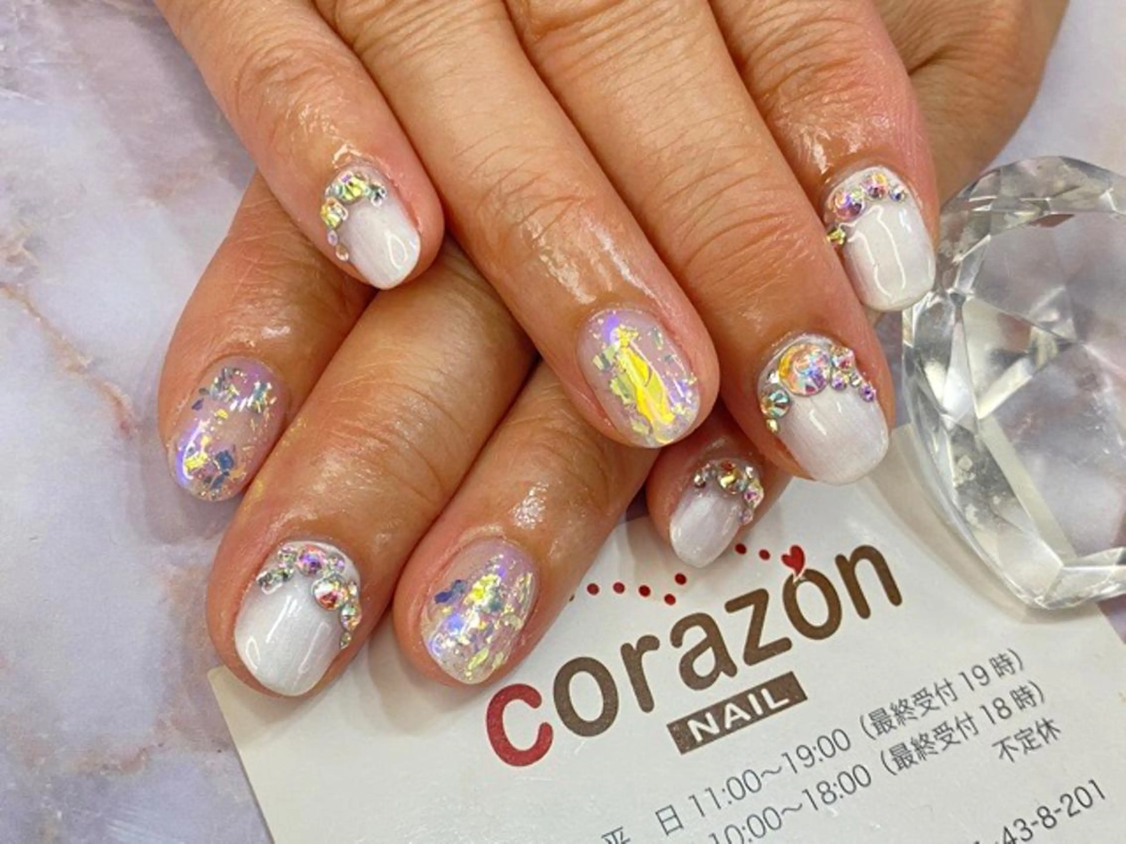 ネイル オーロラネイル ブルー クリアネイル ミラーネイル ストーンネイル corazon所属・ネイリスト aicoのネイルデザイン