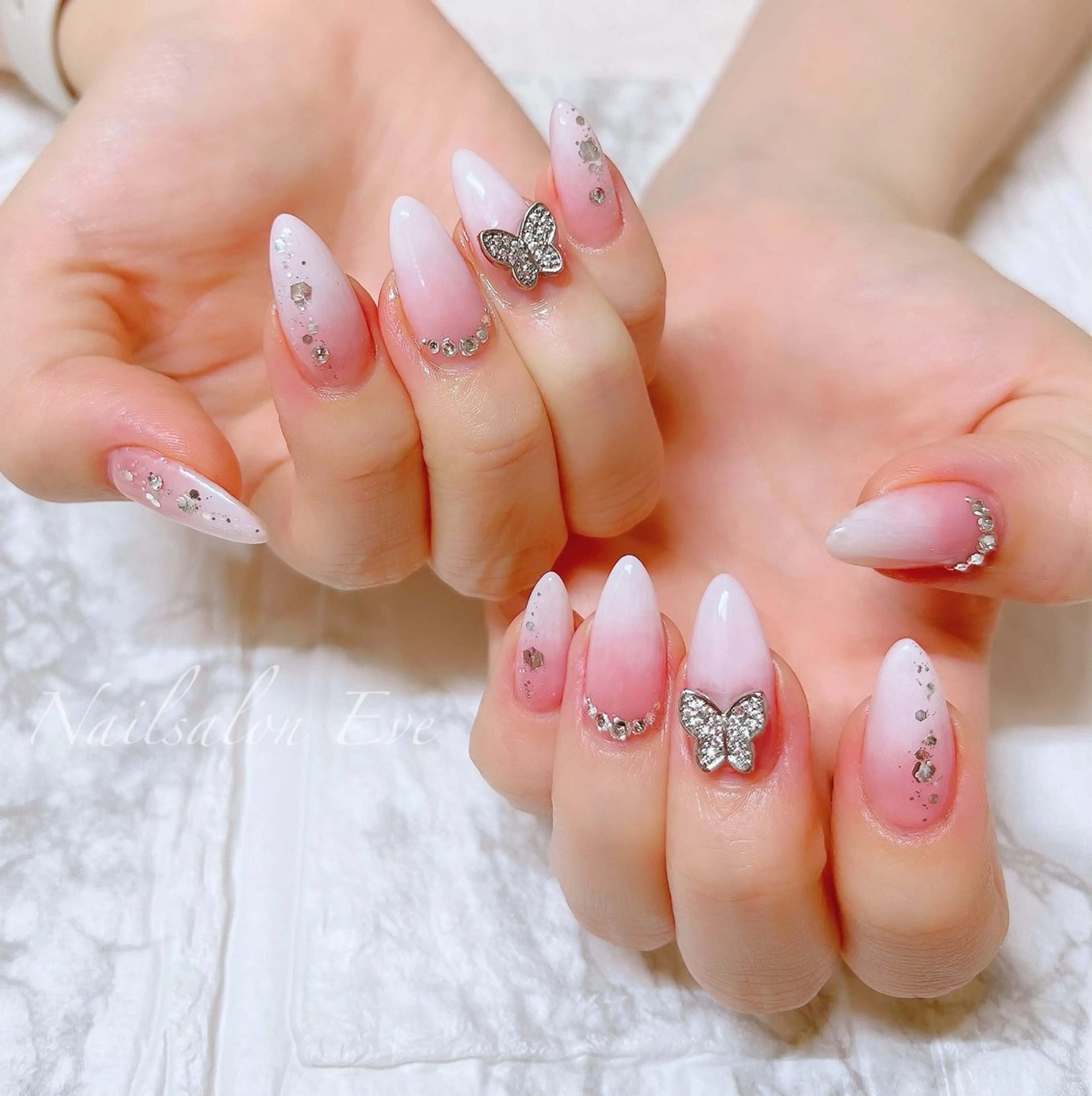 ネイル ハンドネイル ハンドケア Nailsalon Eve（イヴ）のネイルデザイン