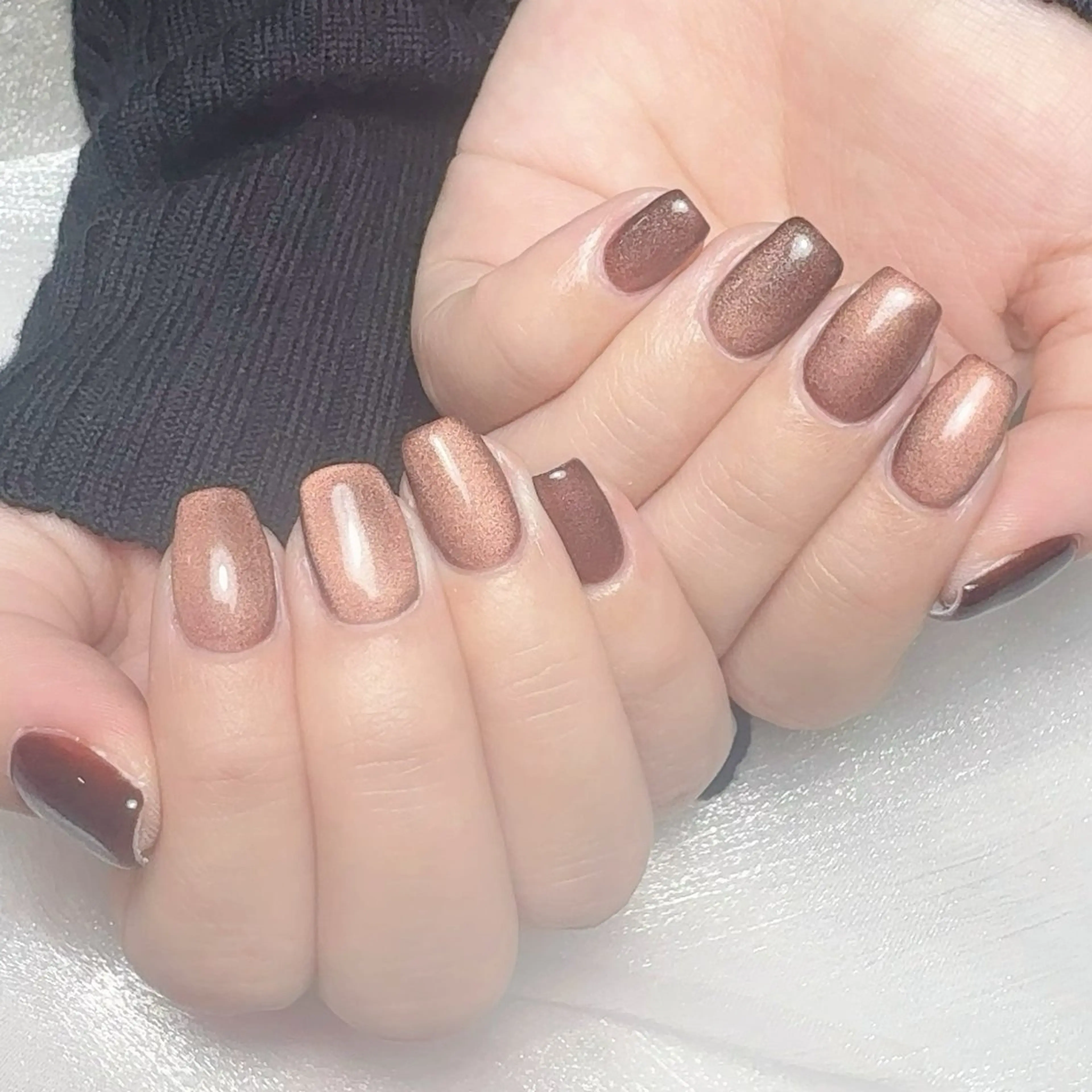 メンズ ネイル メンズ韓国風 アートネイル オーロラネイル ガーリー キラキラネイル ハンドネイル Nail salon 木にいるのネイルデザイン