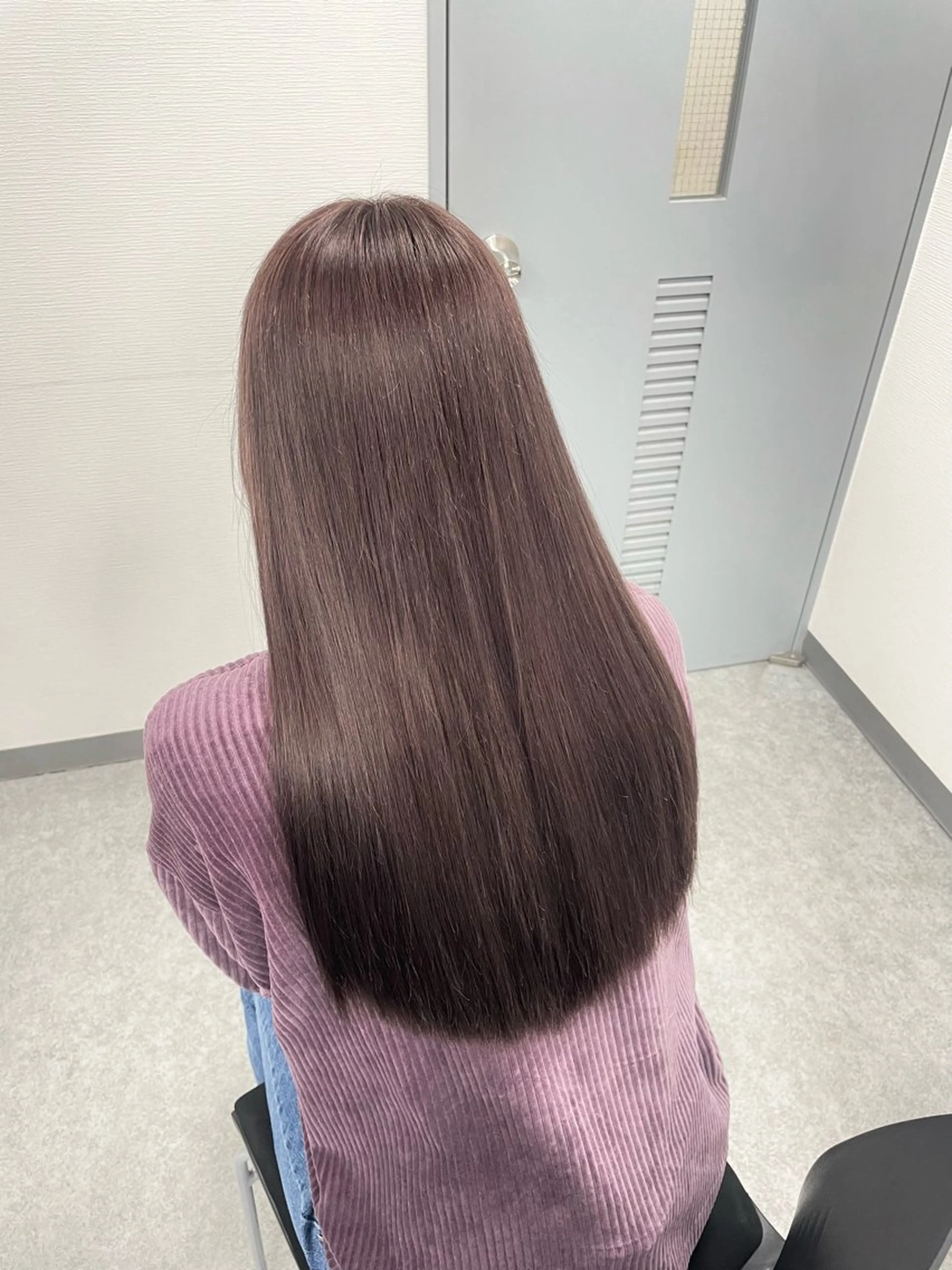 ロング カラー 🤍透明感ブラウン himi🤍のヘアスタイル