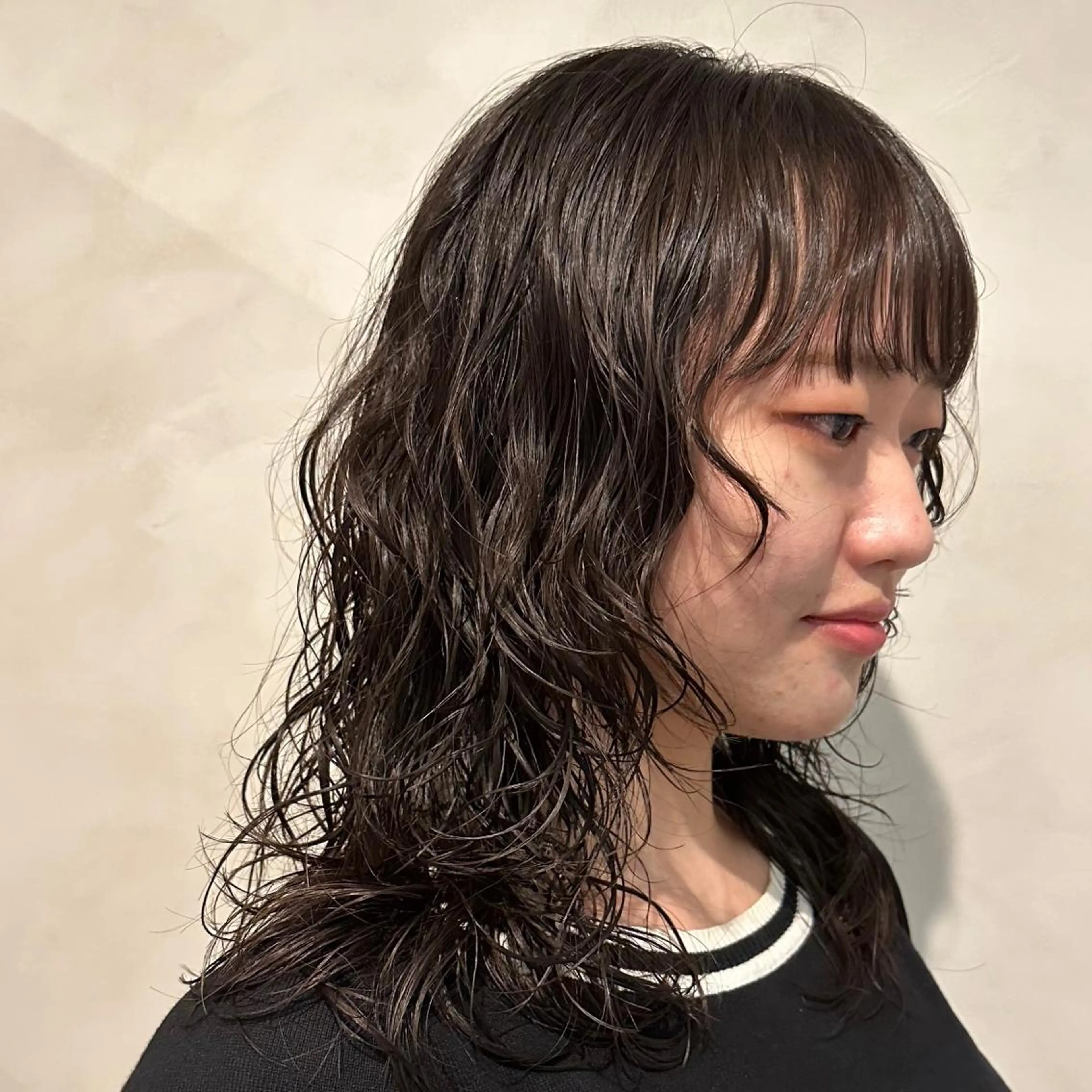ミディアム パーマ ミディアムパーマ カット パーマ トリートメント Yuki☺︎パーマ レイヤーカットのヘアスタイル
