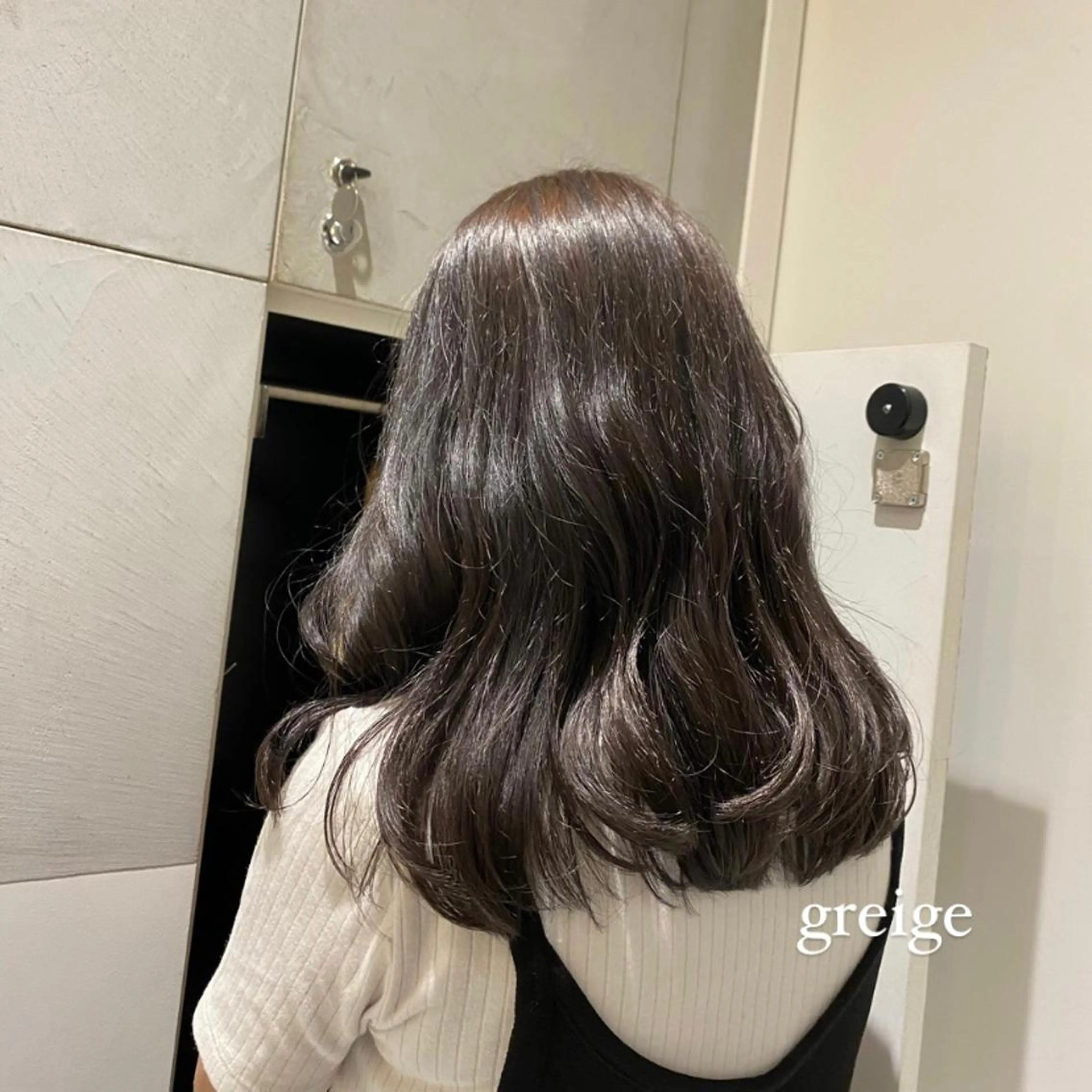 ミディアム カラー ブリーチ 艶感/ナチュラル 🌿マアヤのヘアスタイル