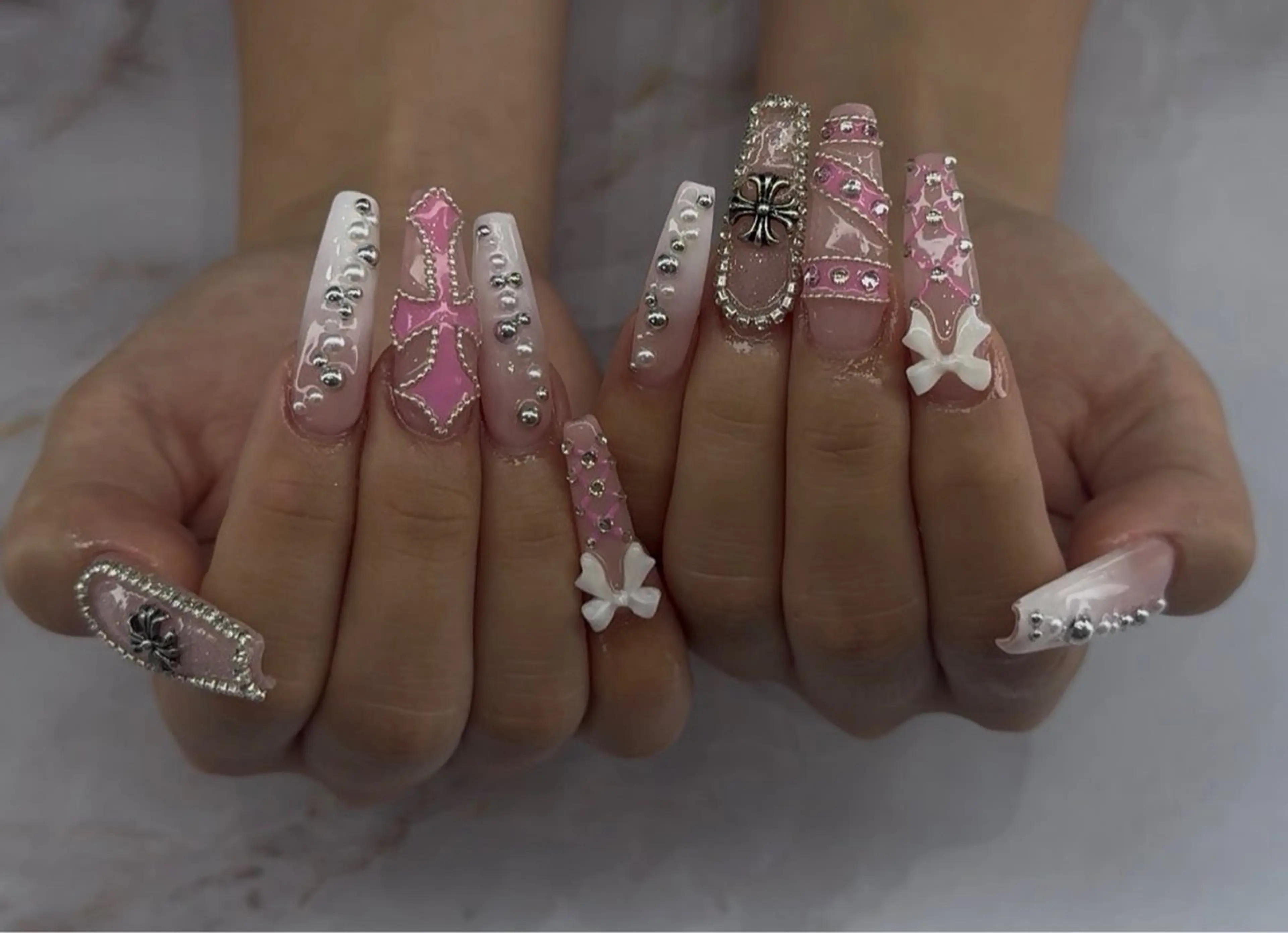 ネイル ピンクドールハウス 掛川店のネイルデザイン