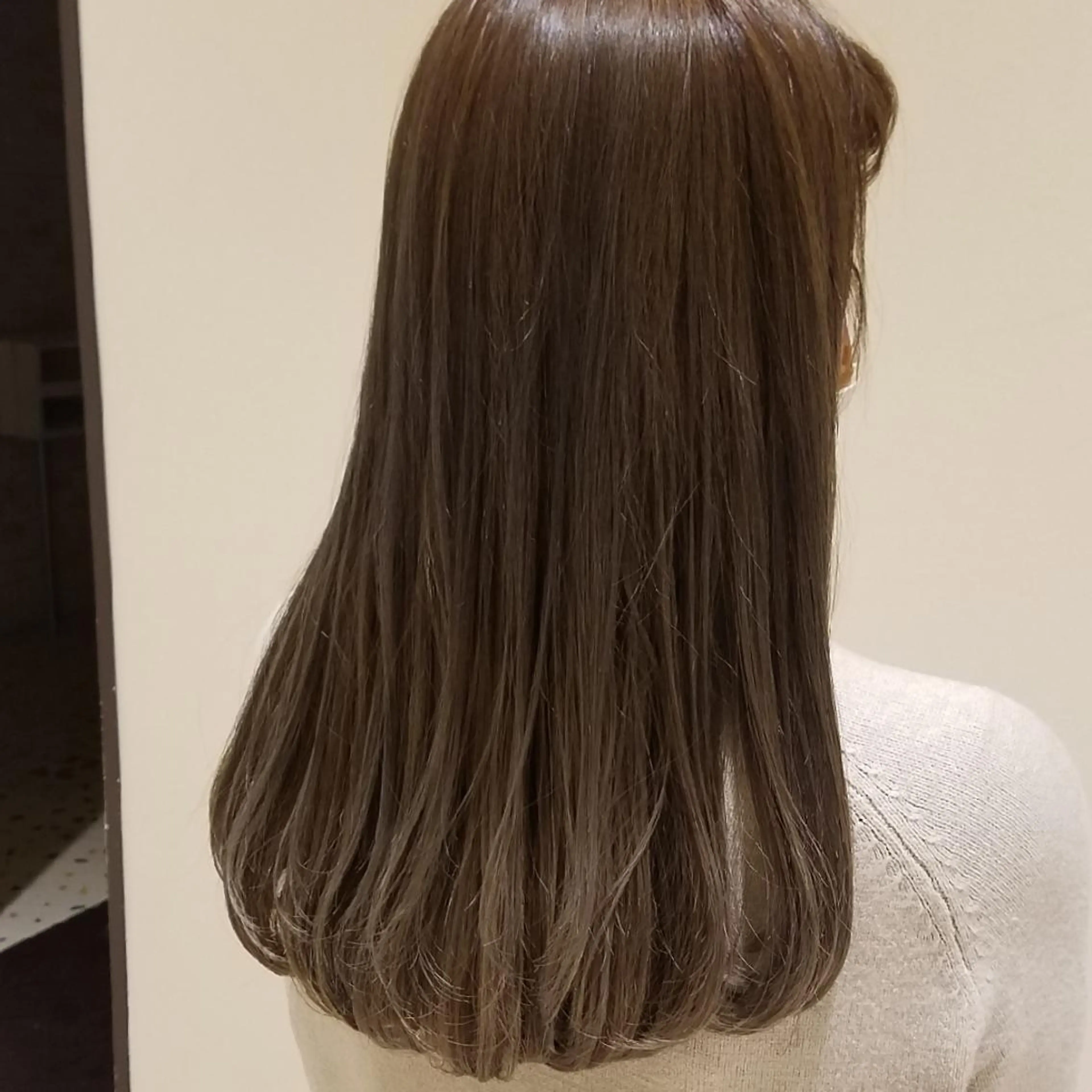 カラー ロング グラデーションカラー レイヤー/ショート /山田譲治✂️のヘアスタイル