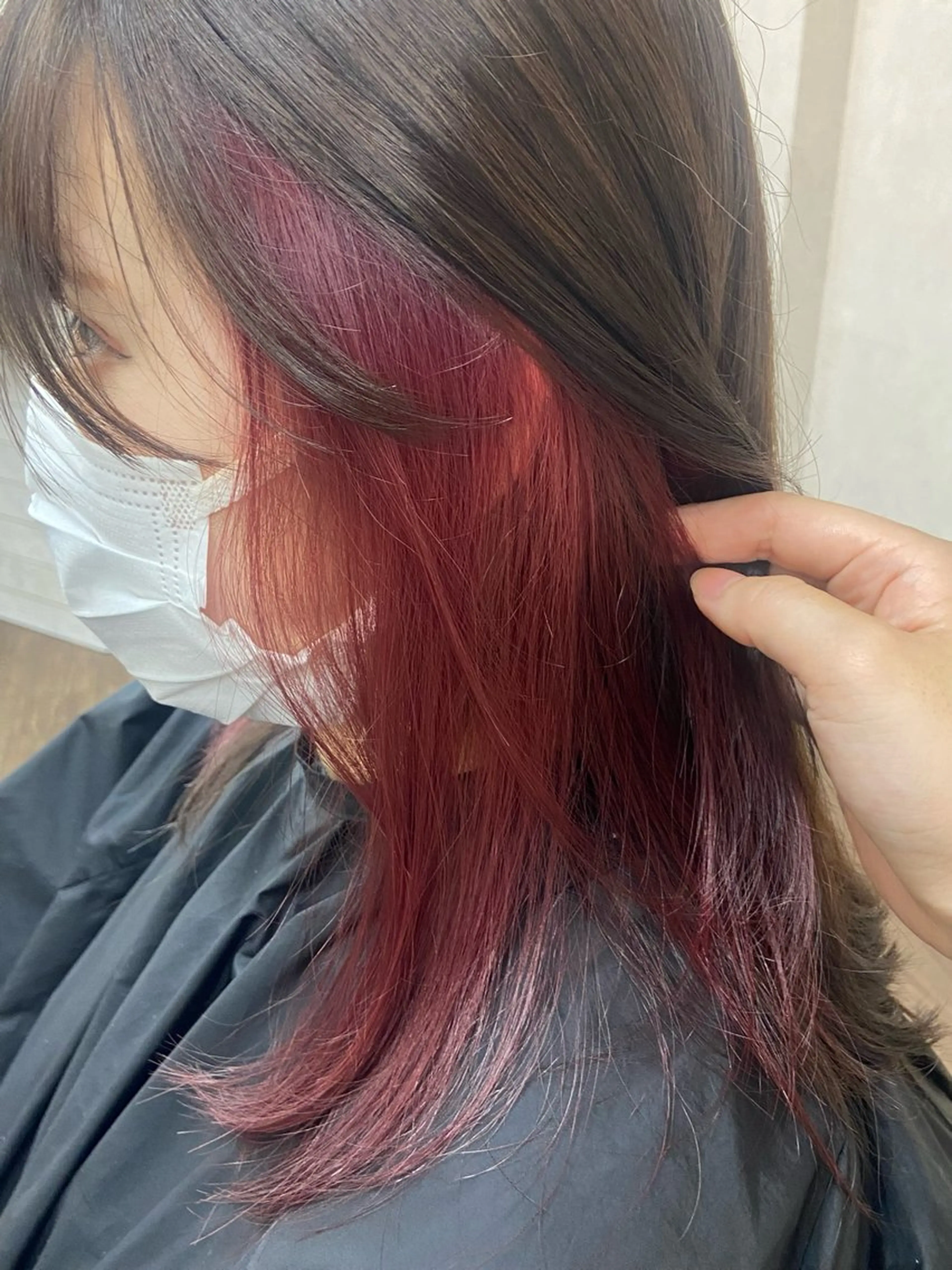 ミディアム カラー 関口 真琴のヘアスタイル