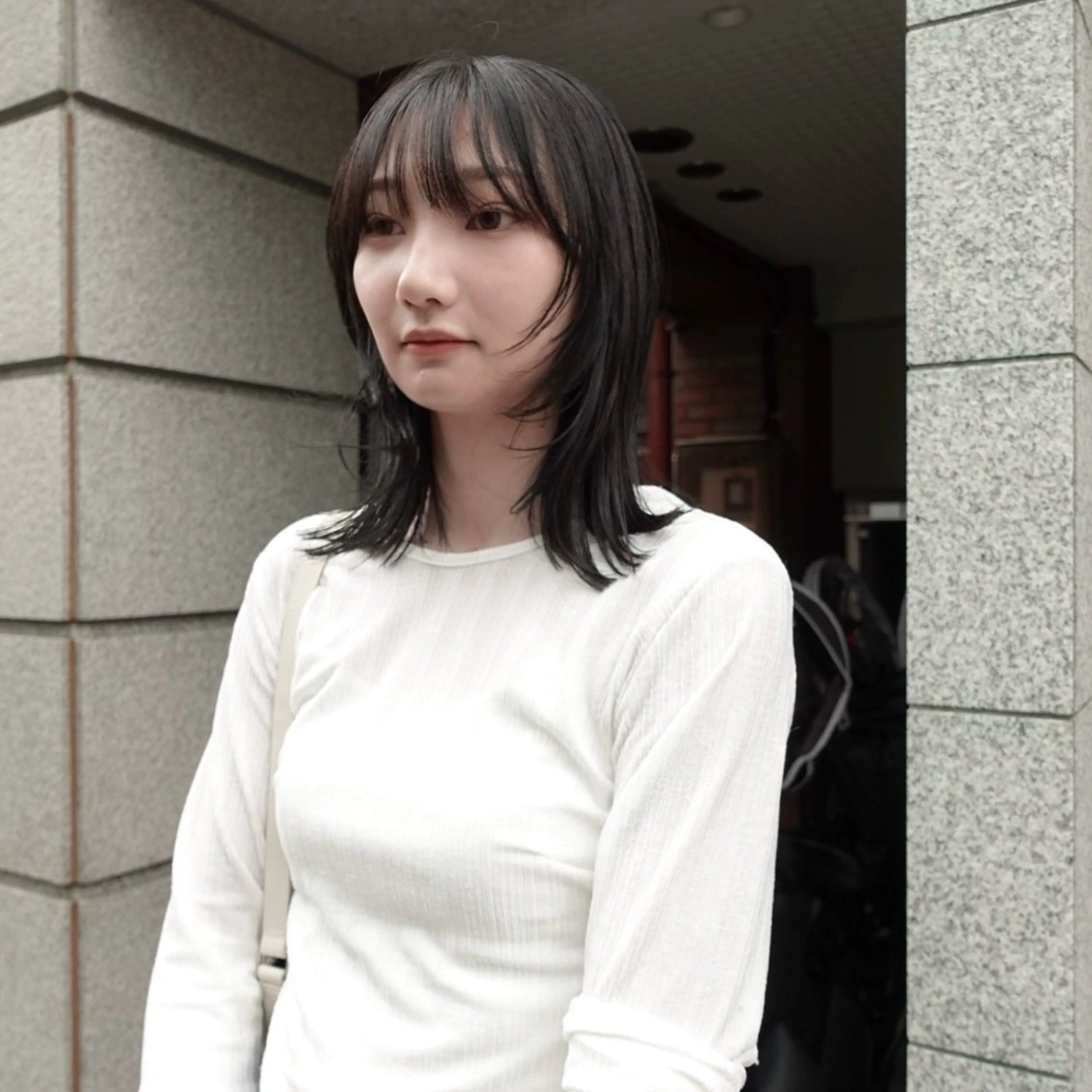 ミディアム カラー ヘアアレンジ レイヤーカット カット ヘアカラー 🌐サトウ リョウ🌐のヘアスタイル