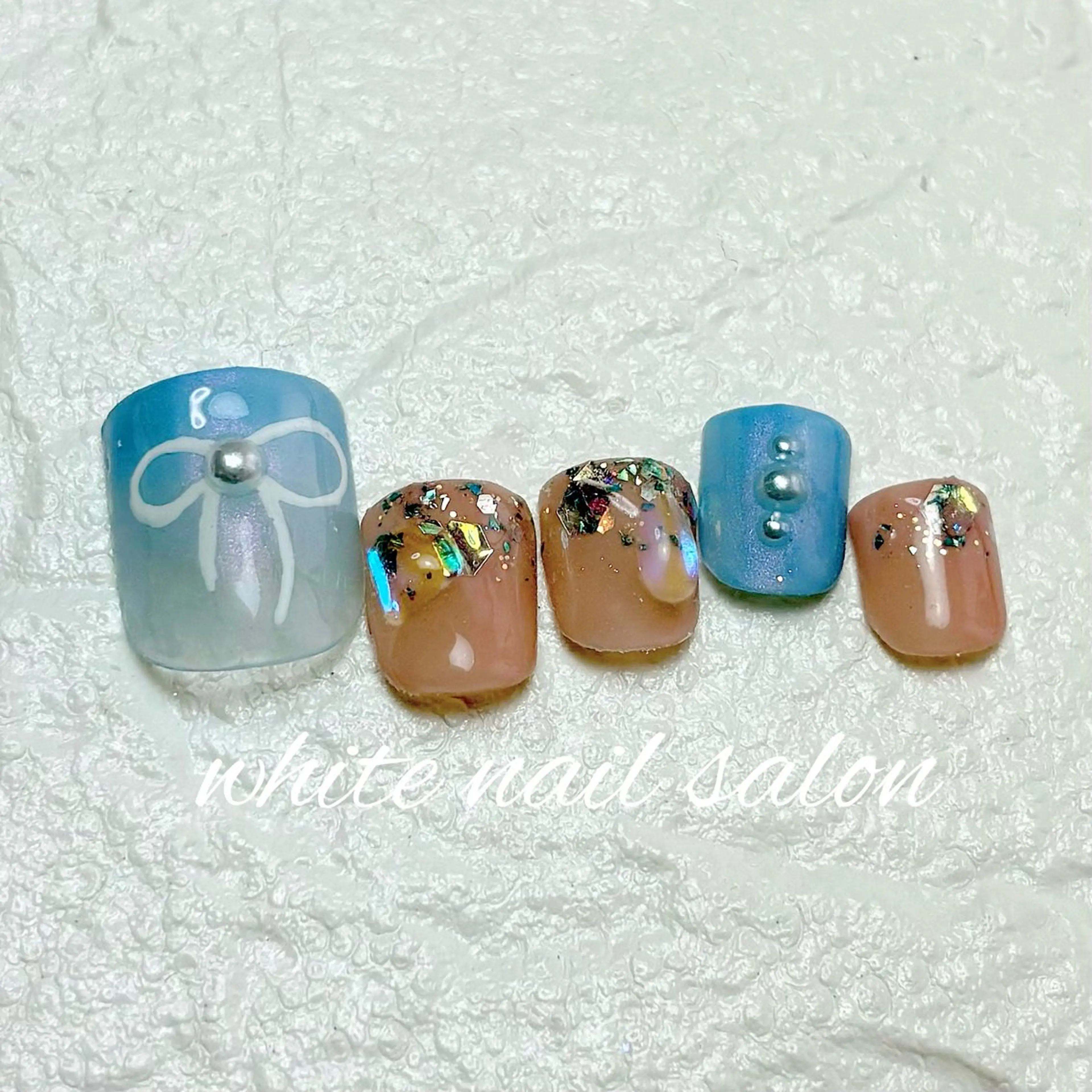 ネイル ホワイト フットネイル white nail salonのネイルデザイン