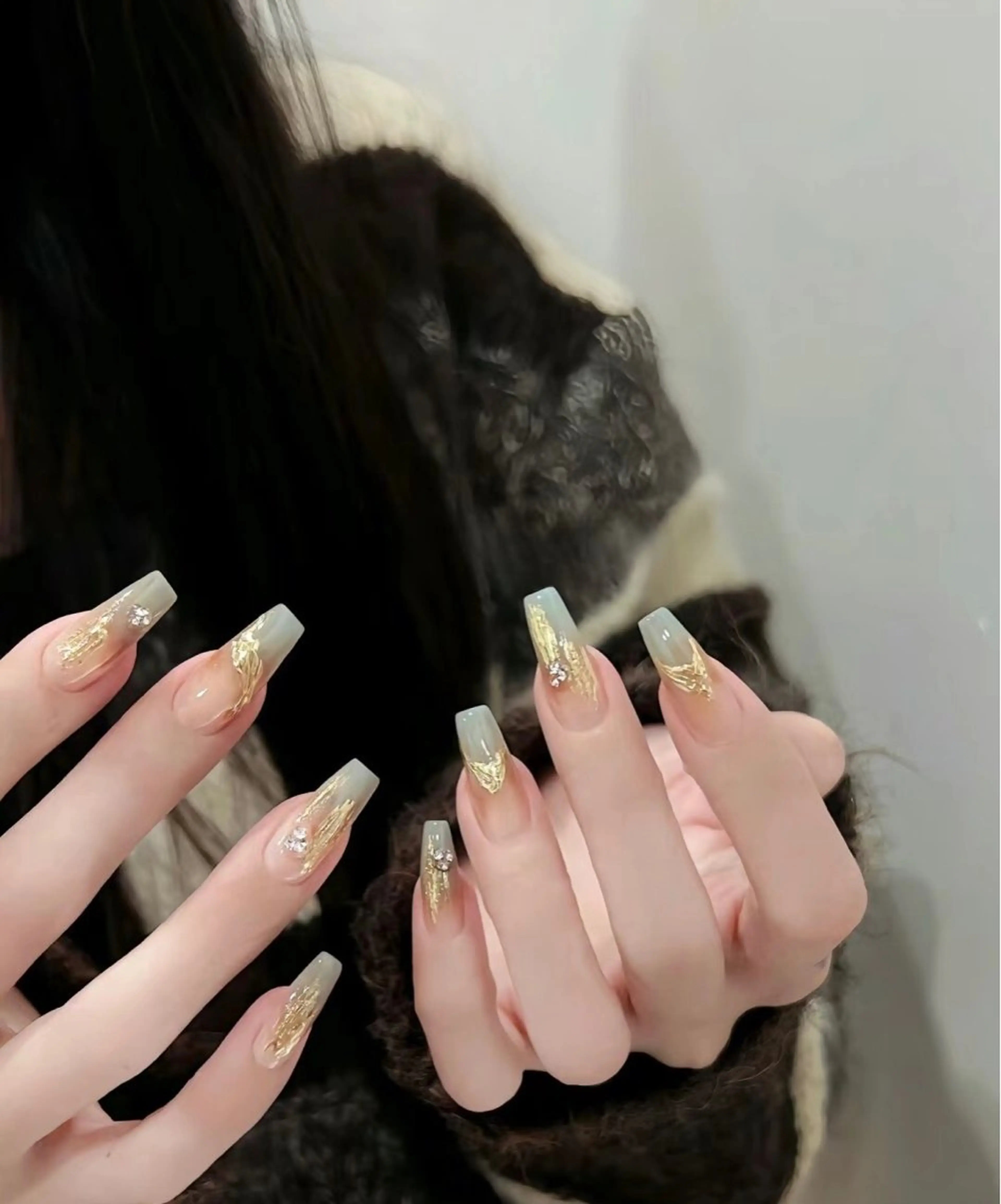 ネイル Theone栄店 赤松のネイルデザイン