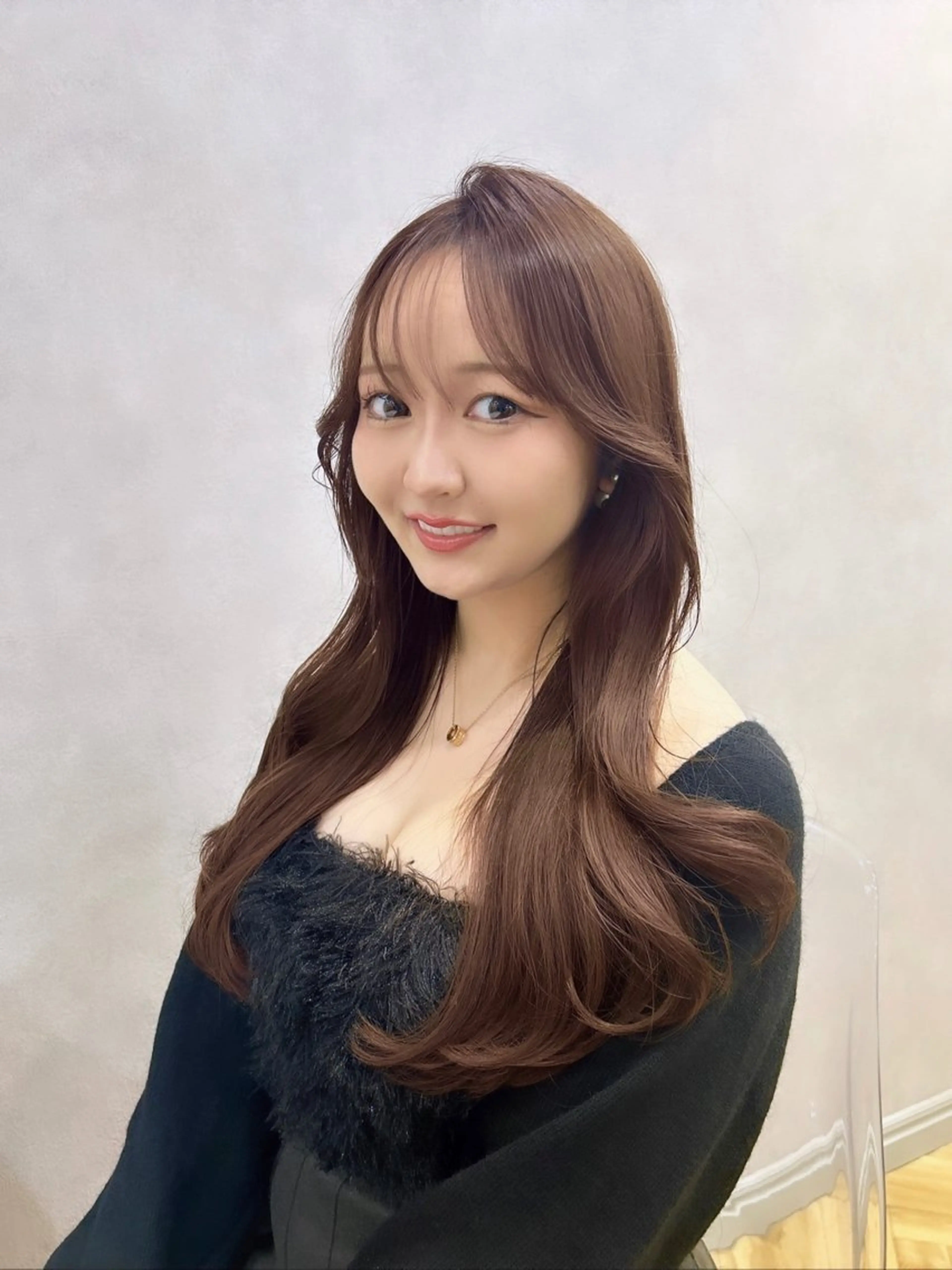 ロング カラー ヘアアレンジ ベージュカラー 韓国風ヘア レイヤーカット 🩷韓国ヘア/ヨシン モリ🩷Maikaのヘアスタイル