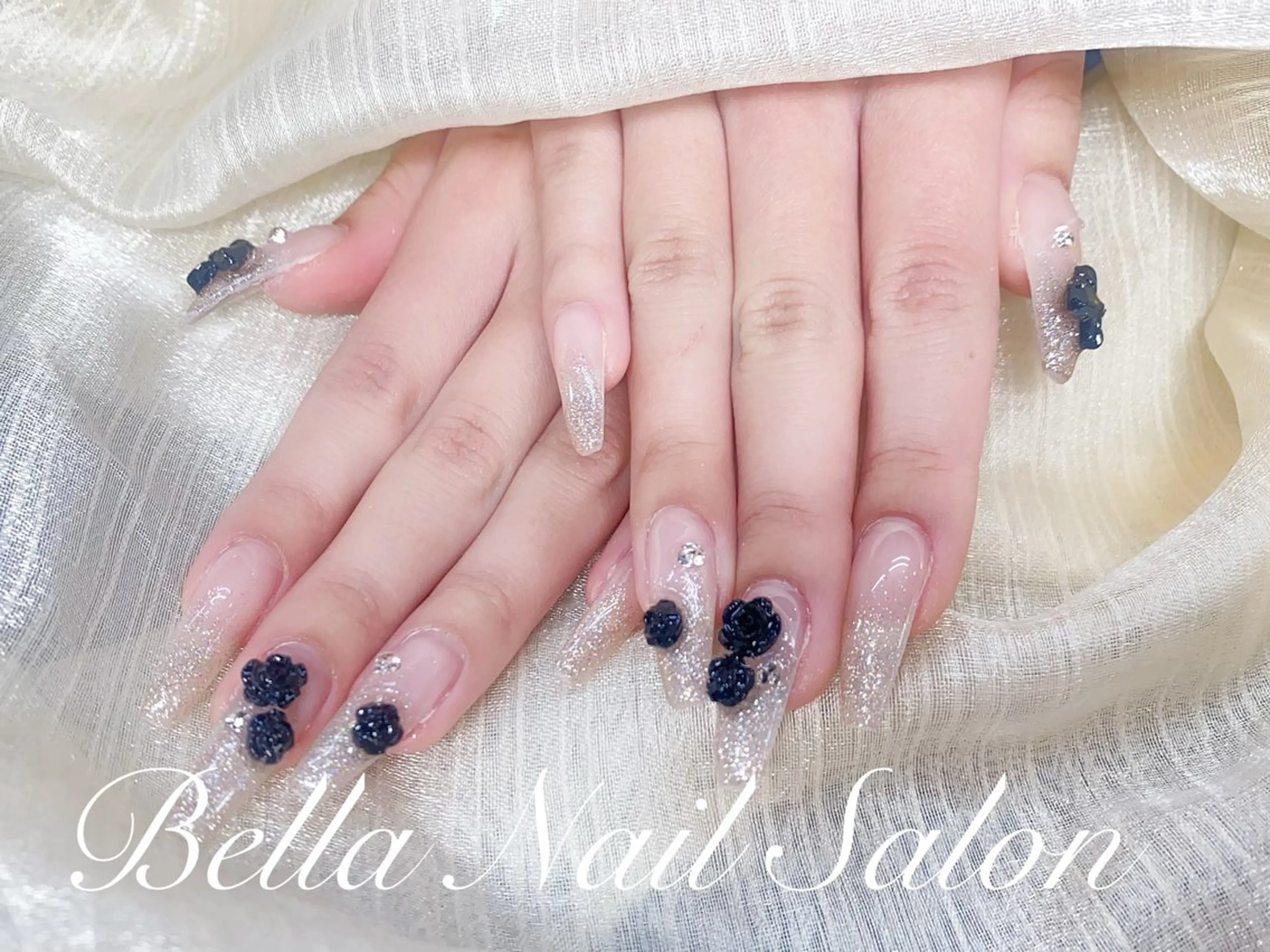 <初回ソフトオフ無料>［自爪］パーツorシール6本付け放題・パラジェル変更ok・フィルイン無料の写真