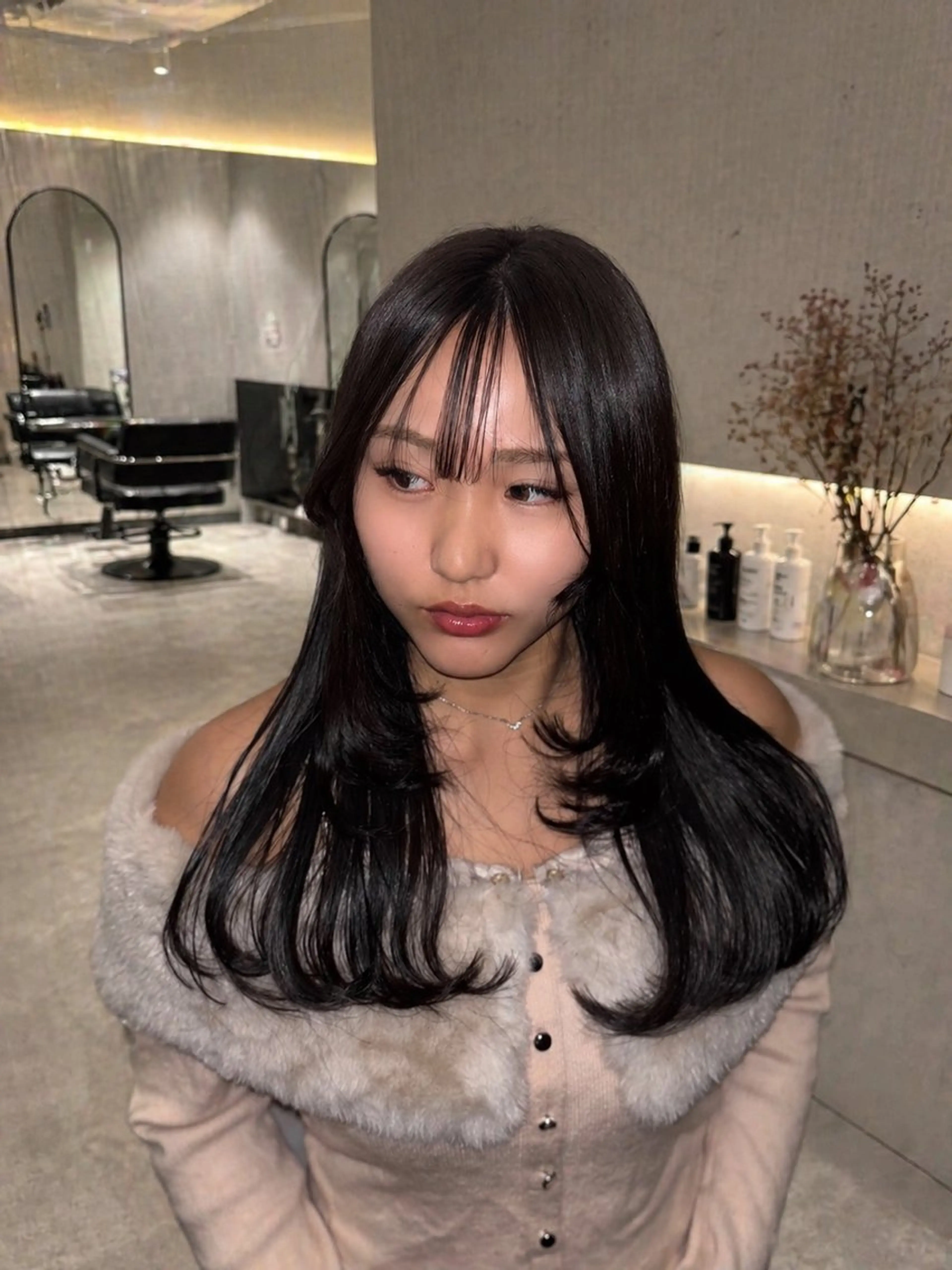 ロング カラー 黒髪 ナチュラルブラック ふかわ ゆいのヘアスタイル