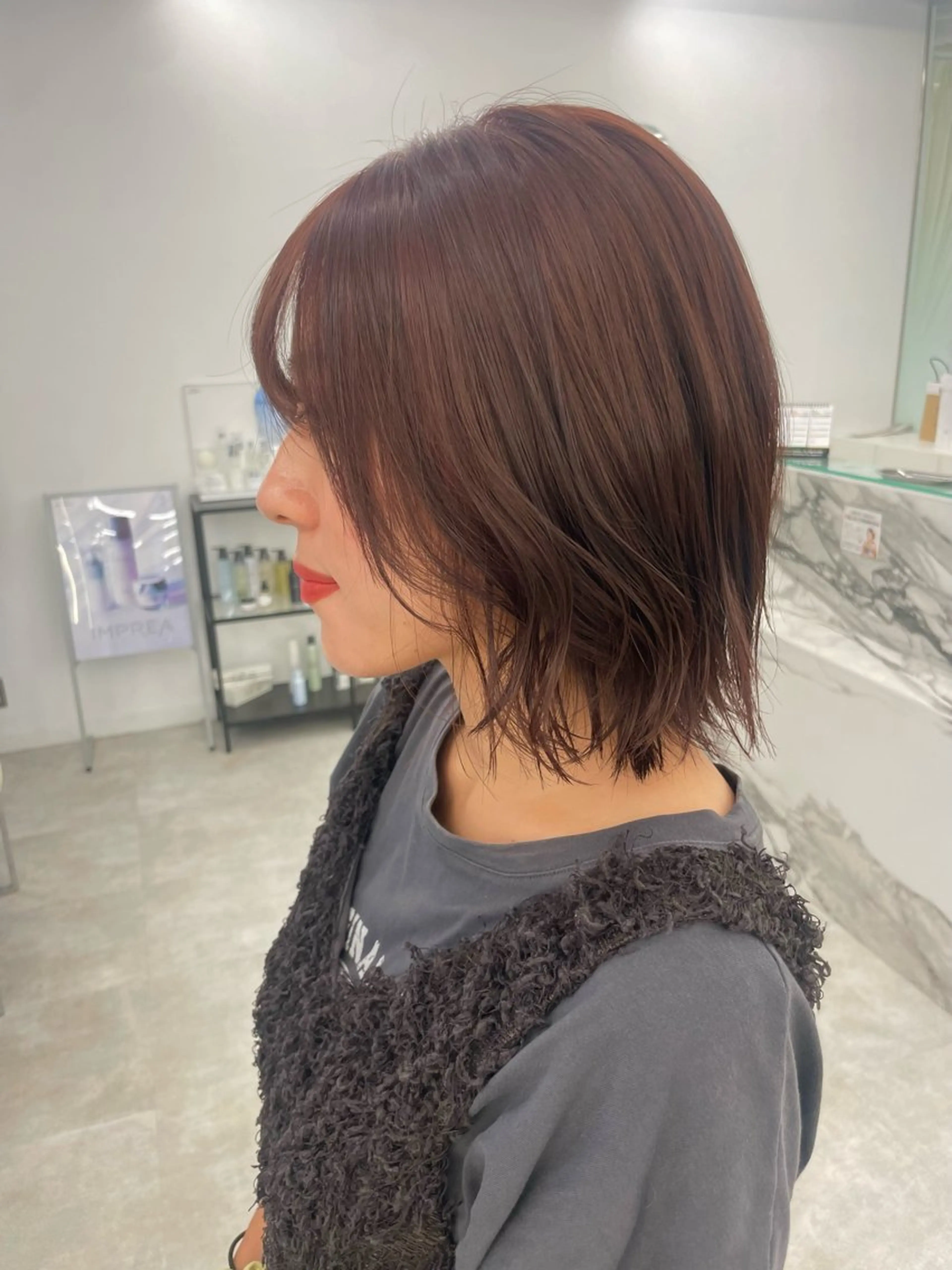 ミディアム カラー ヘアアレンジ ヘアカラー トリートメント 【Sweep】おじま のぞみのヘアスタイル