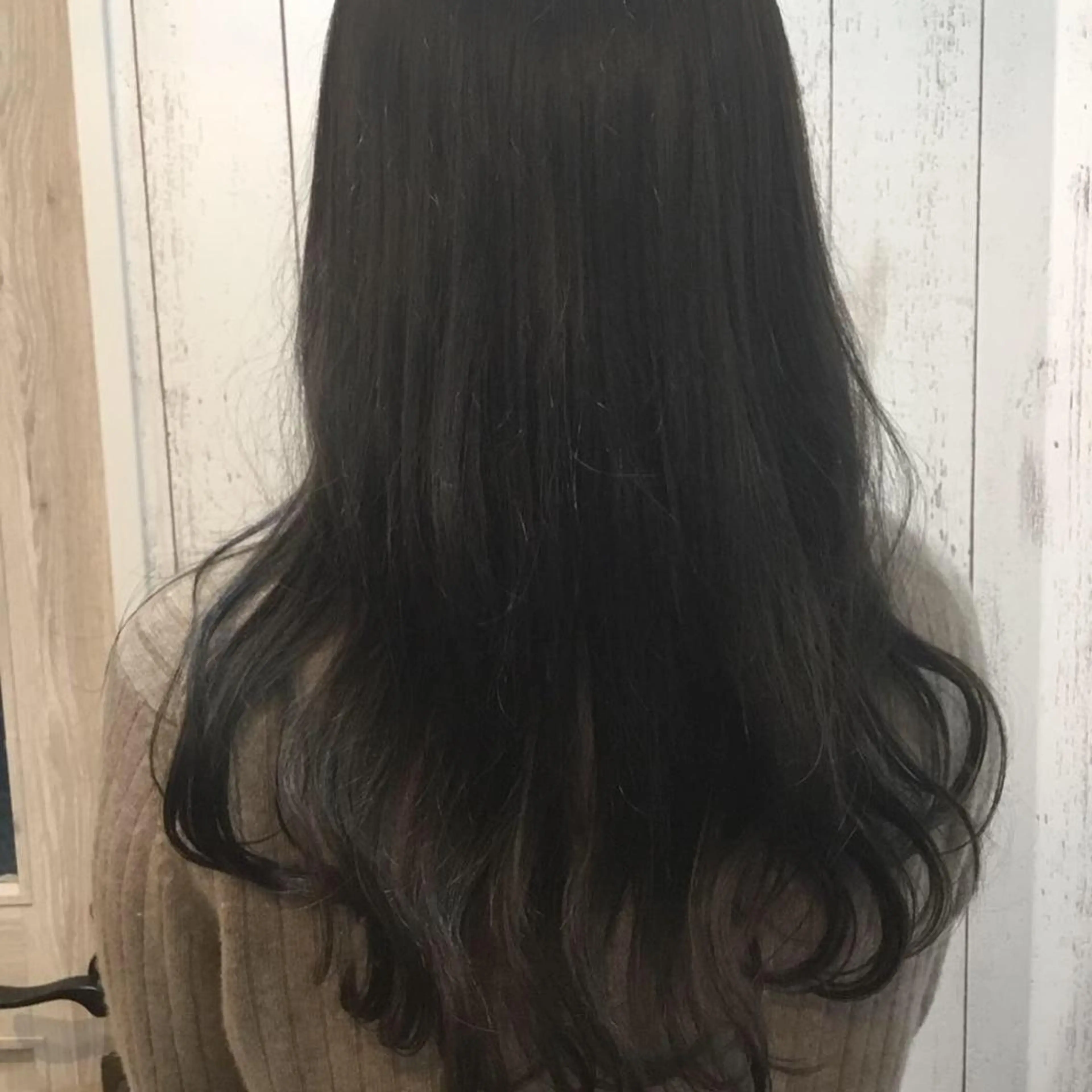 ロング カラー embrace エンブレイスのヘアスタイル