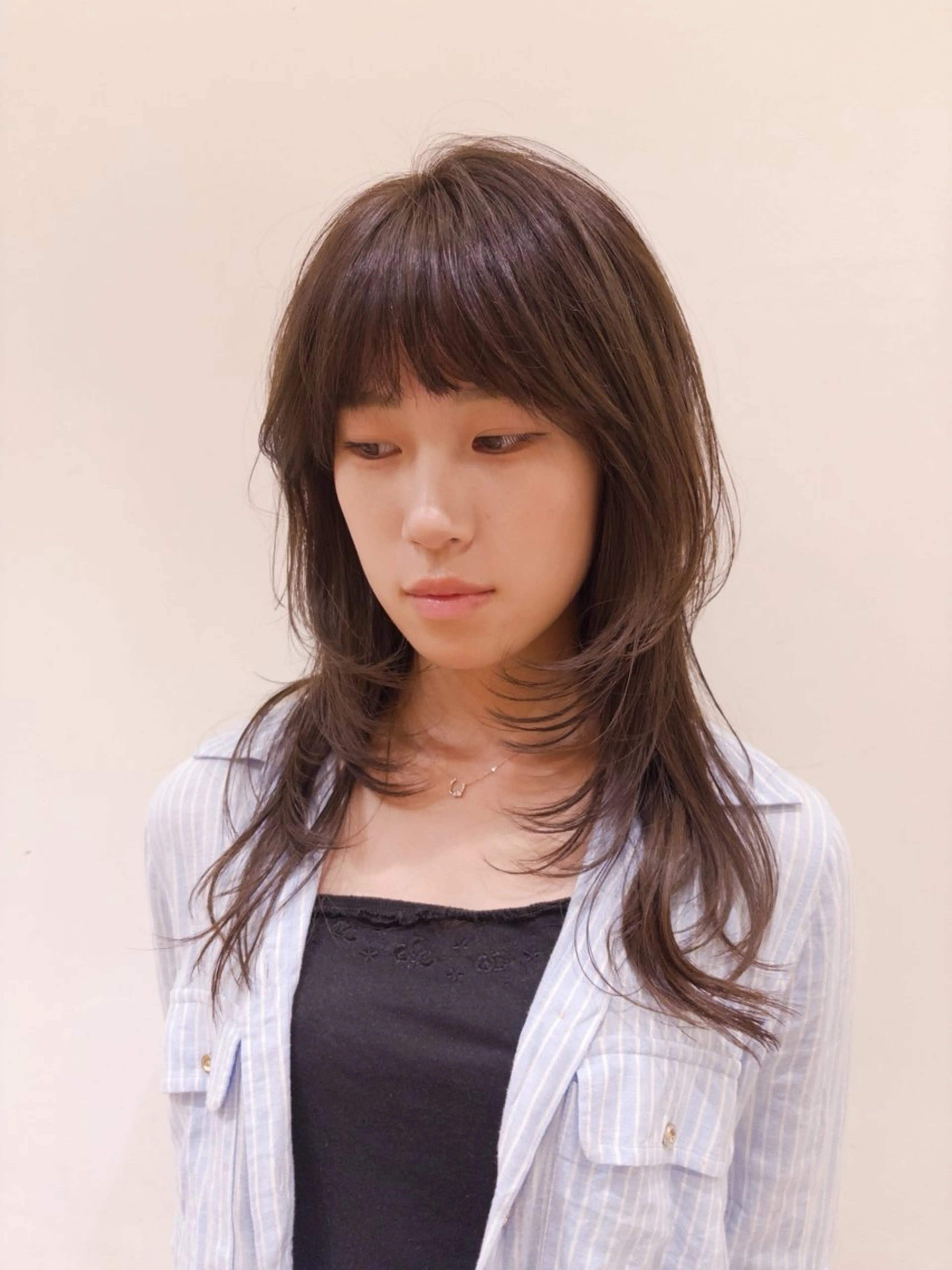 セミロング 🌞アオキ サキ💫のヘアスタイル