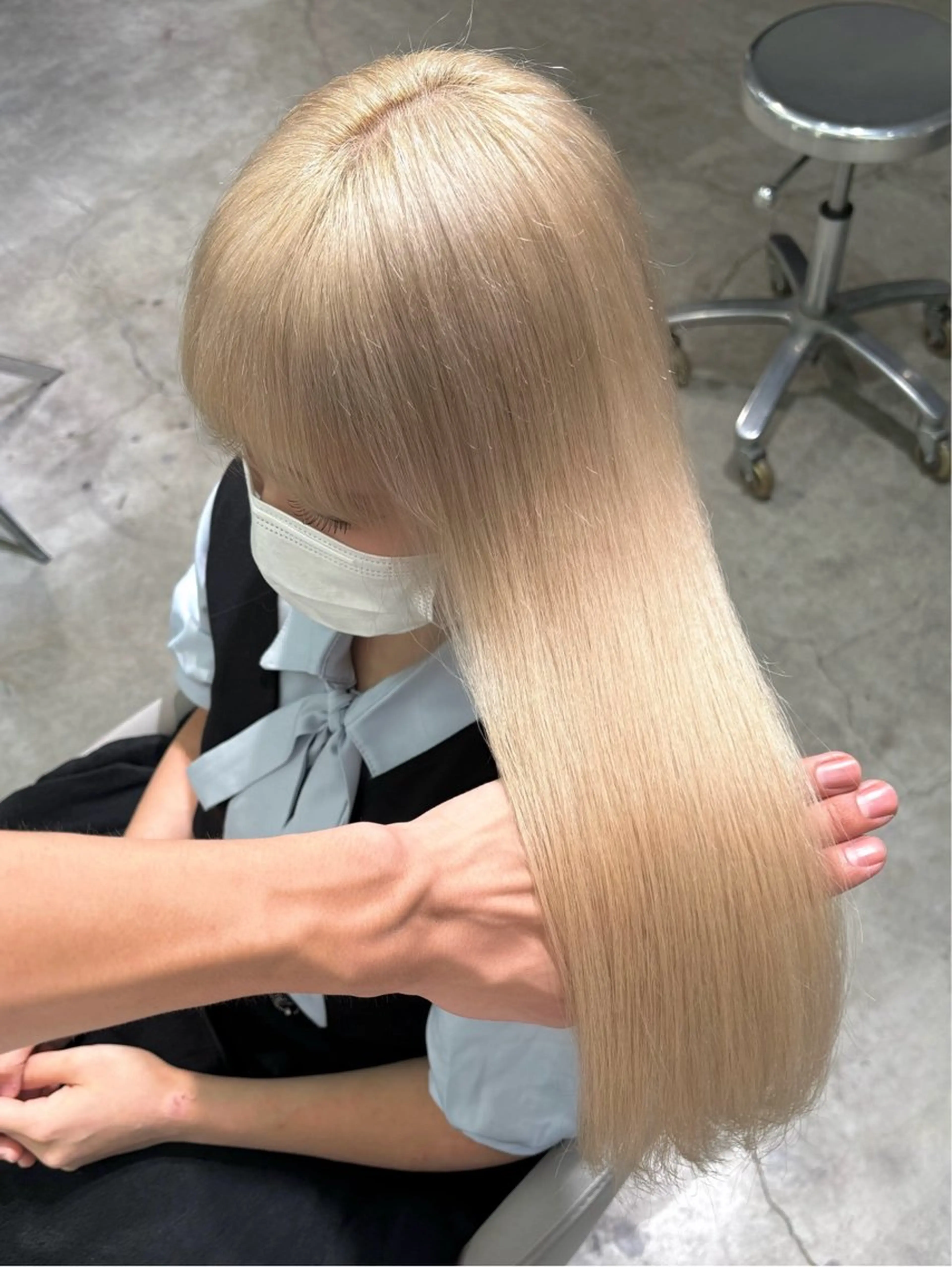 ロング カラー ベージュカラー ブロンド ブロンドベージュ 名古屋/中顔面短縮 ✨/小顔ハイレイヤーのヘアスタイル