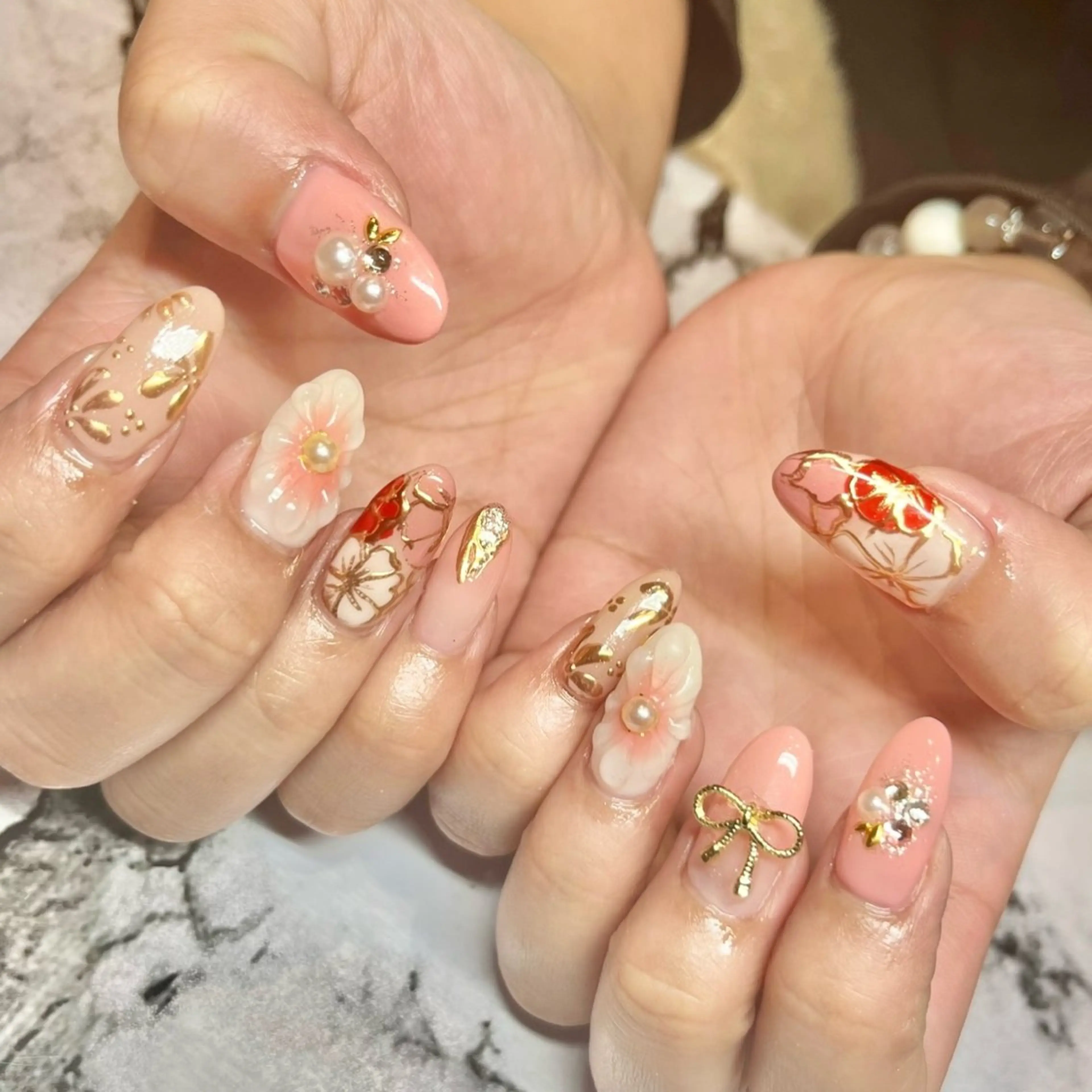 ネイル フラッシュネイル フットネイル ジェルネイル ラメ(グリッター) ラメグラデーション ネイルサロン ⭐︎Linoのその他イメージ