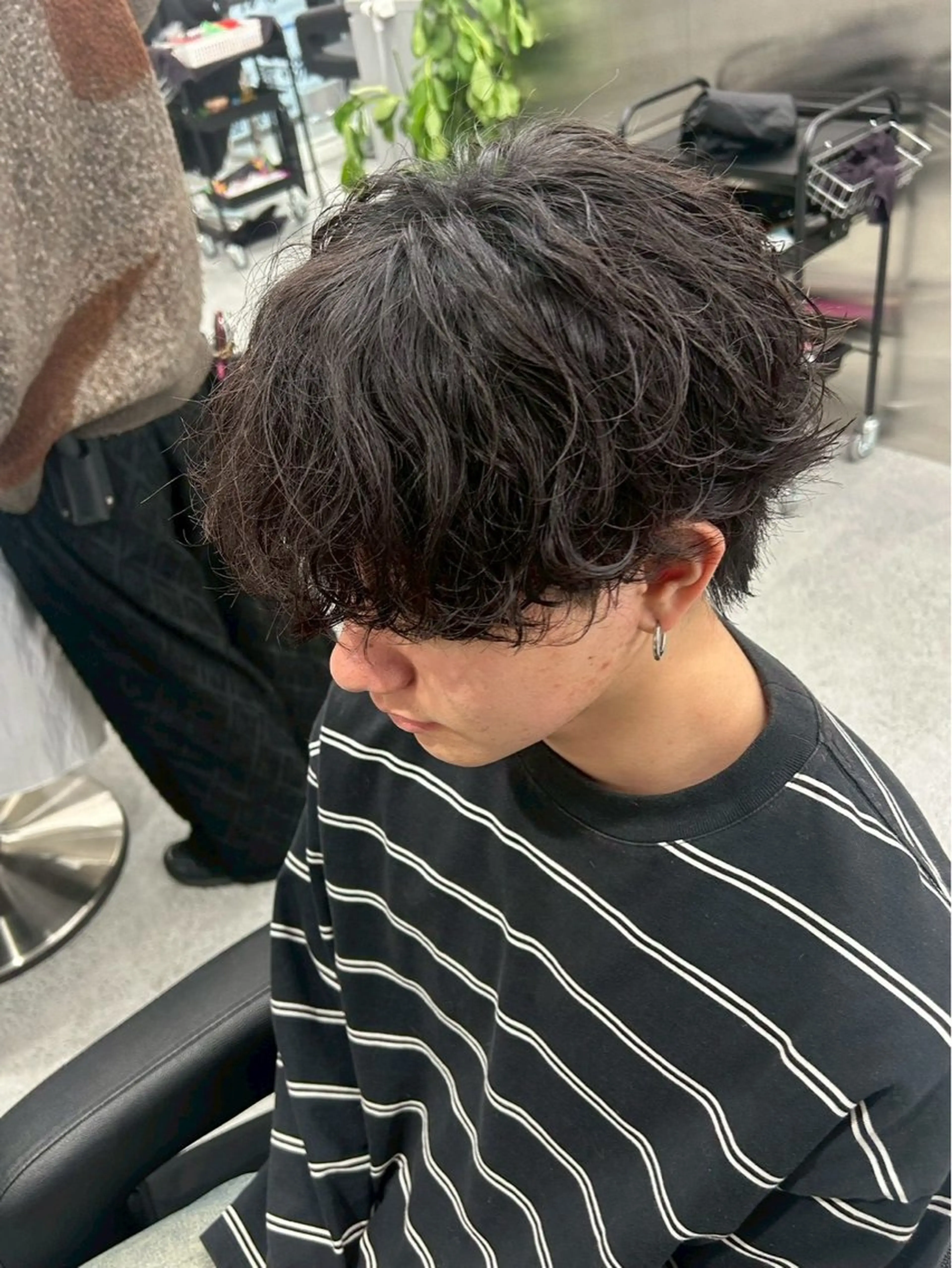 パーマ メンズ ヘアカラー 韓国メンズヘア 🪽maika🪽のヘアスタイル