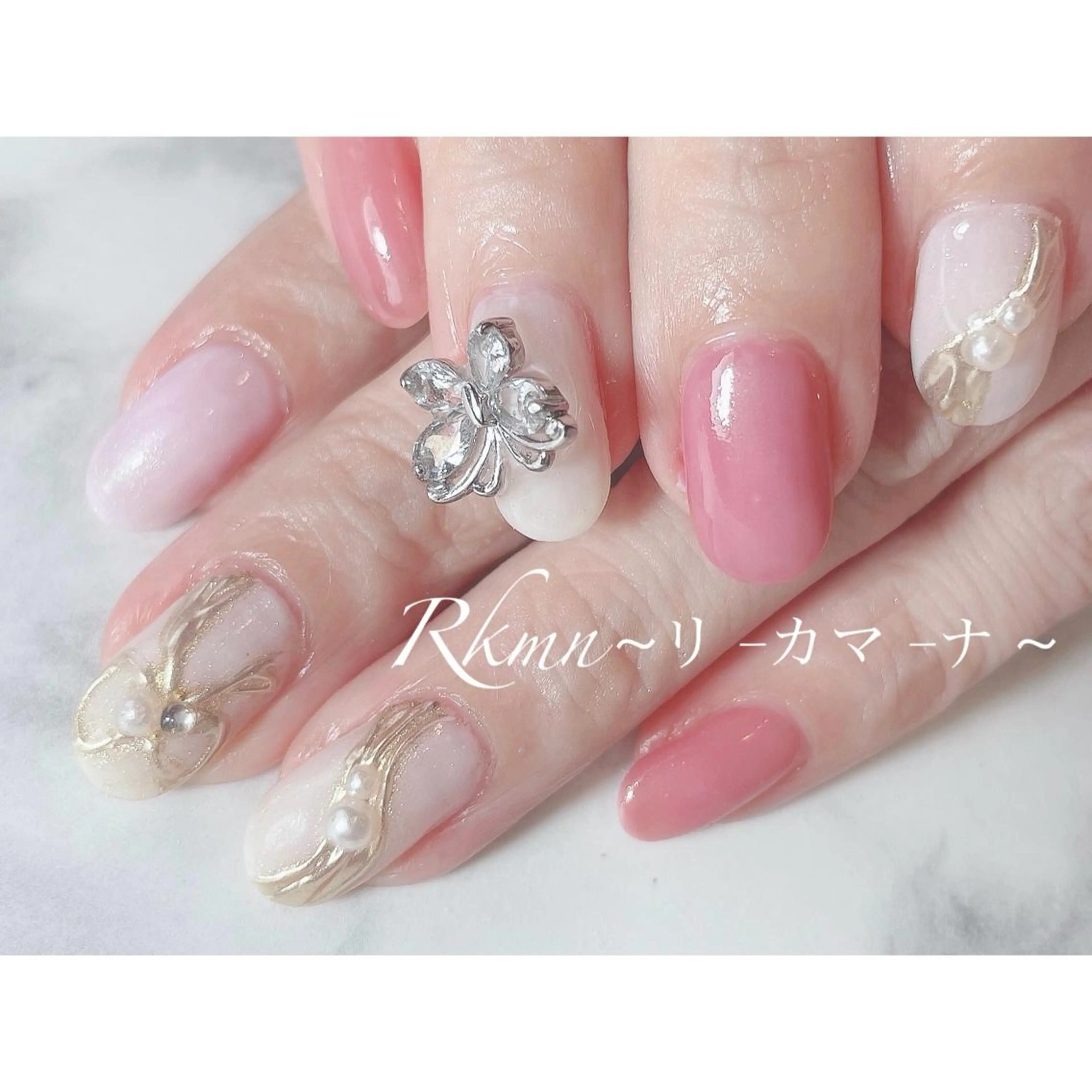 ネイル アートネイル ミラーネイル ピンク リボン 春ネイル ハンドネイル フットネイル ハンドケア Rkmn ~リ-カマ-ナ~のネイルデザイン