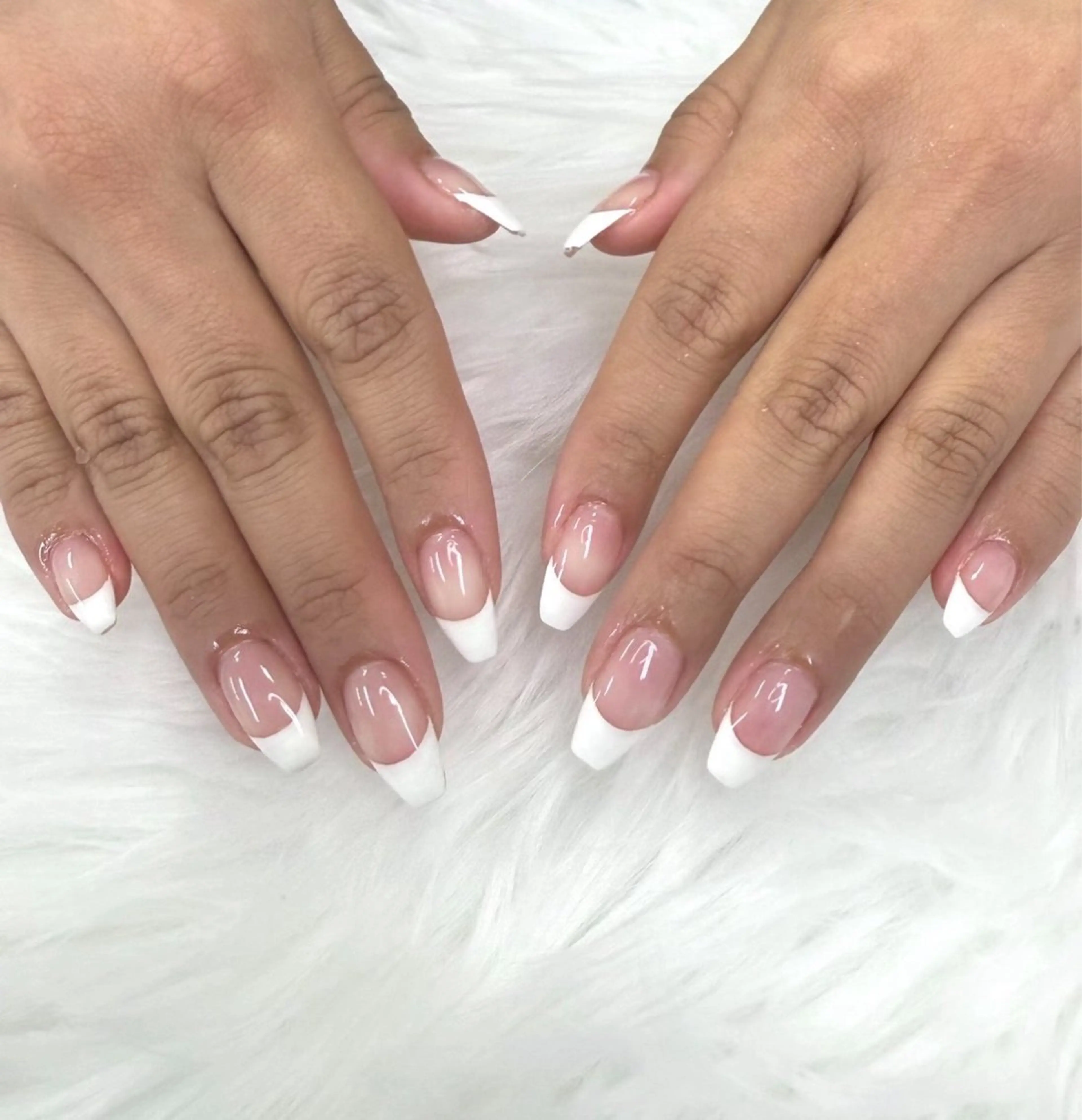 ミディアム ハンドネイル EmaNail ICHIKAのネイルデザイン