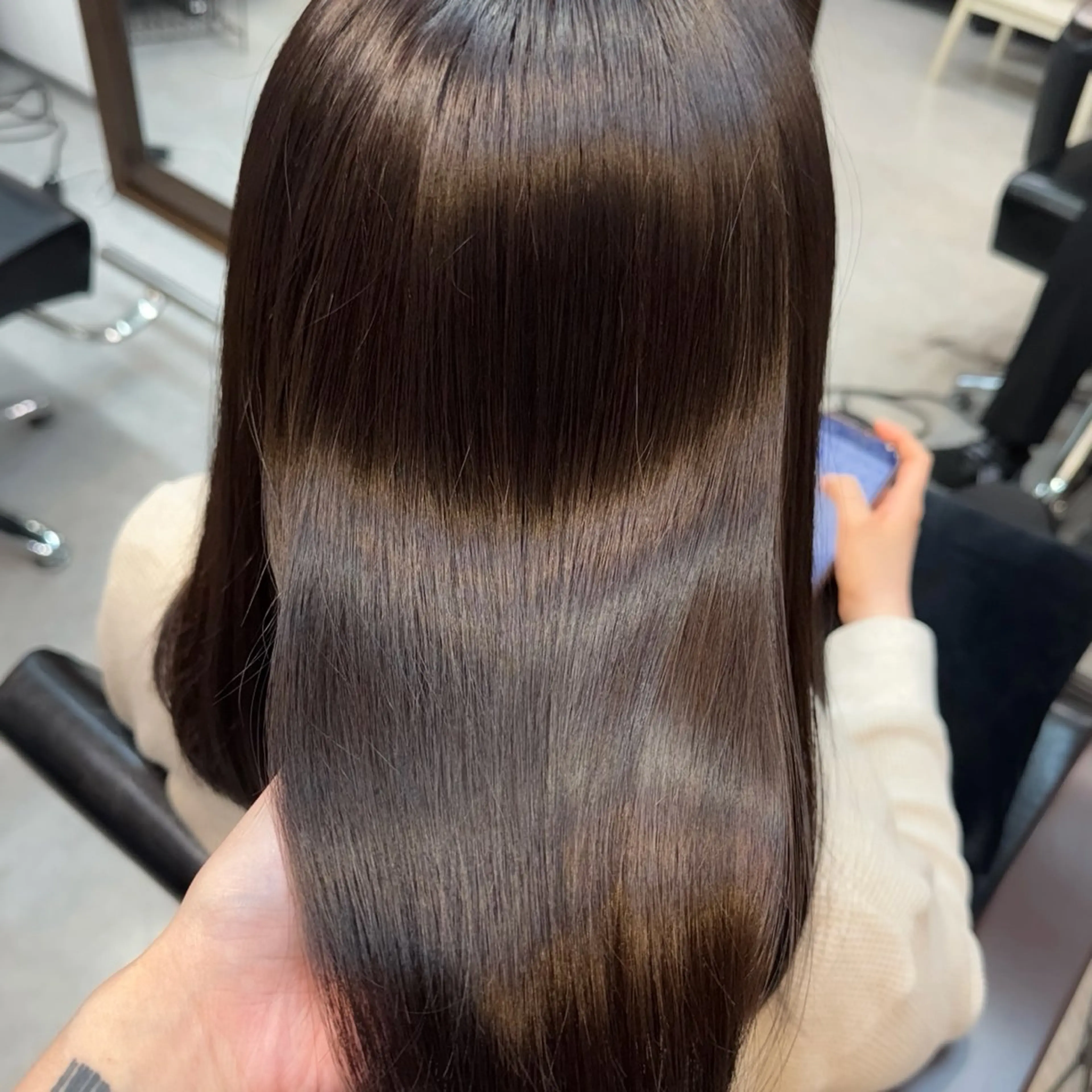 ミディアム カラー たぴ。ぱつっとボブ/ つや髪🍒髪質改善のヘアスタイル