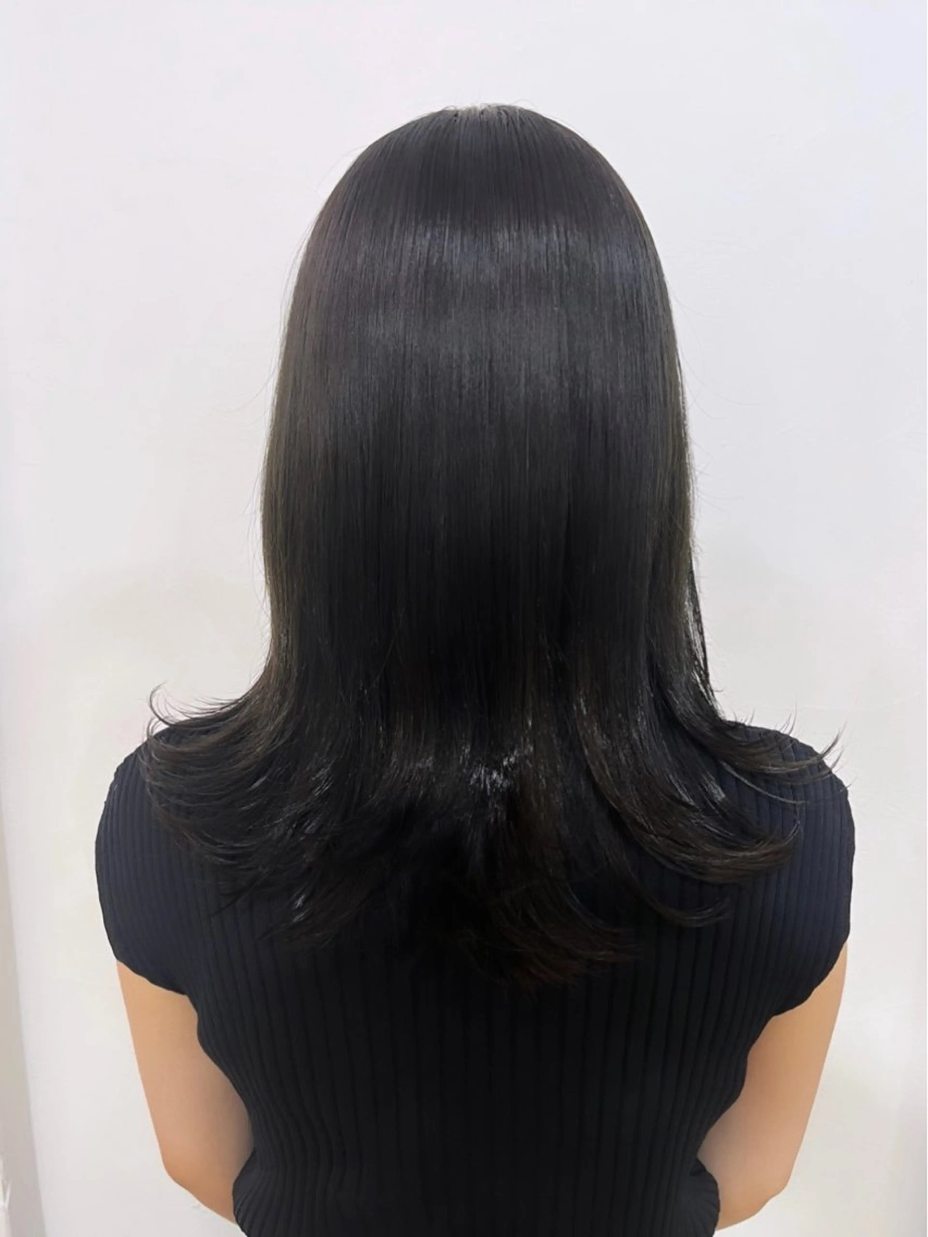 カラー 🎀艶カラー/ヘアメ しおり🎀のヘアスタイル