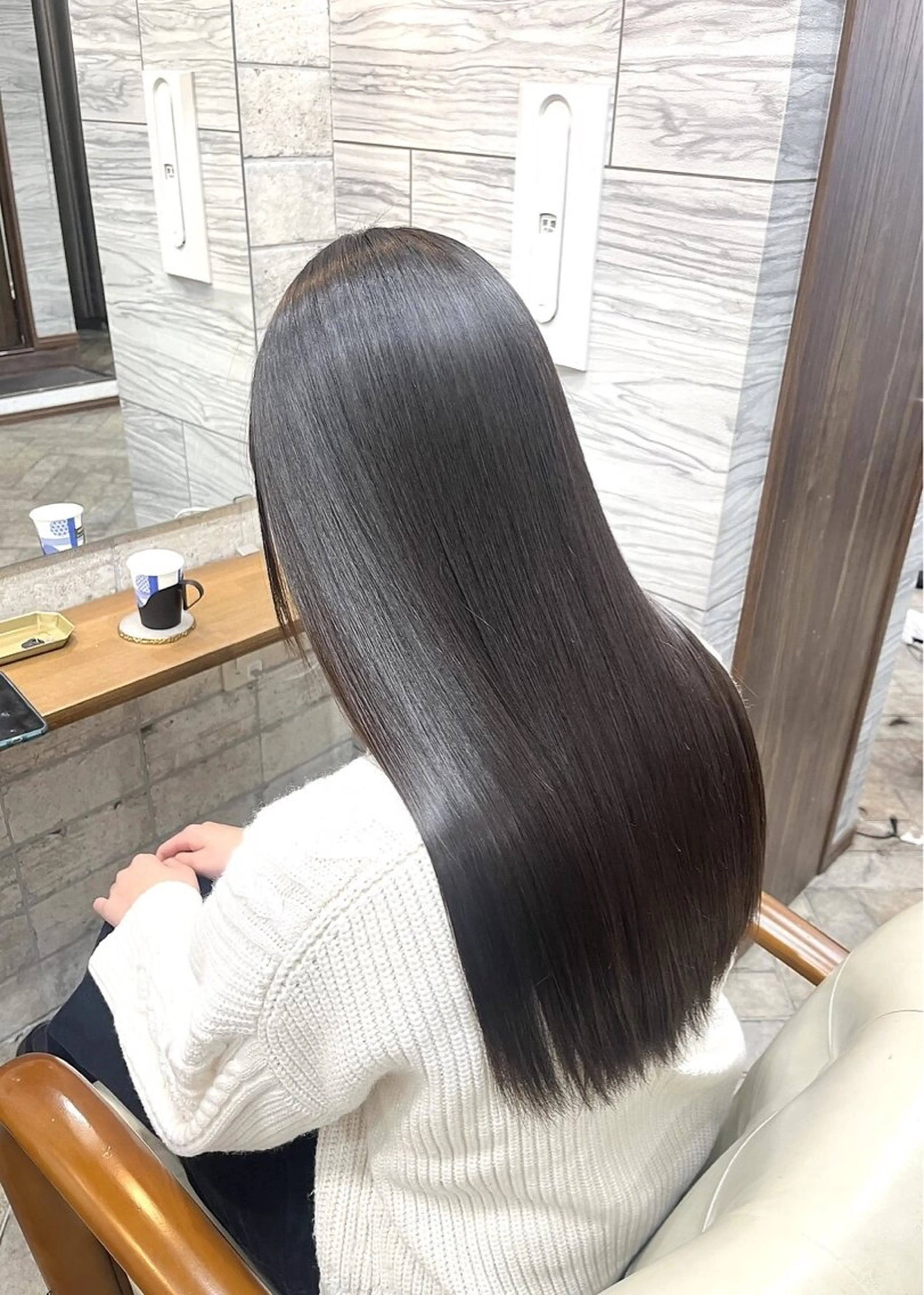 ロング lucia RYOのヘアスタイル