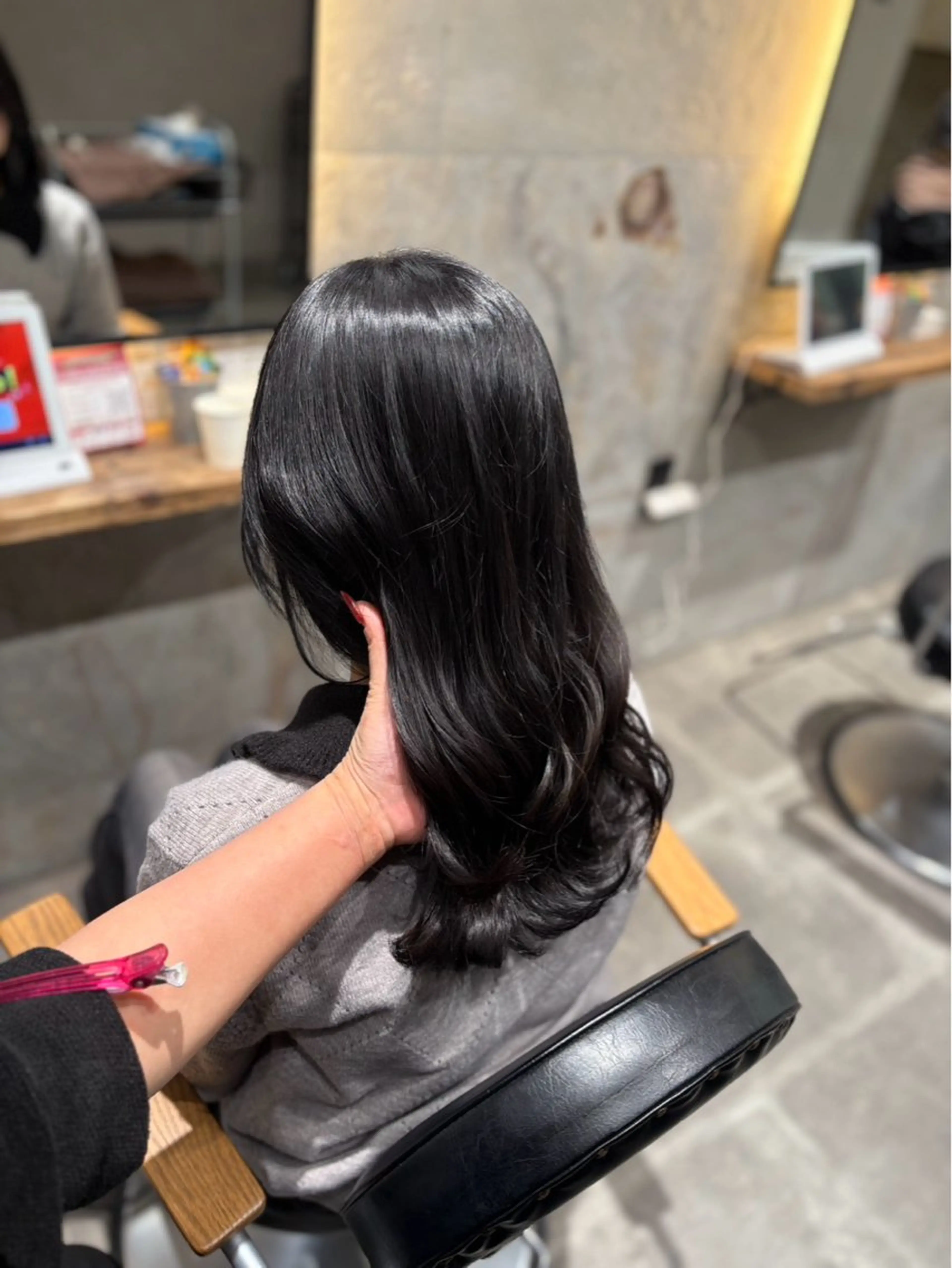 ロング カラー 黒髪 La fith hair SHIN 大分所属・Lafith 大分／ ヨッシーのヘアスタイル